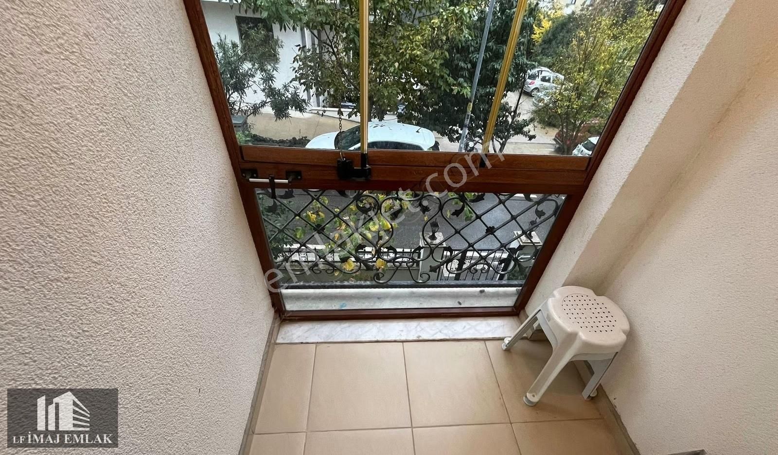 Lf İmaj Bostancı'da 2+1 Balkonlu Yarı Açık Mutfaklı Yeni Binada - Görsel 12