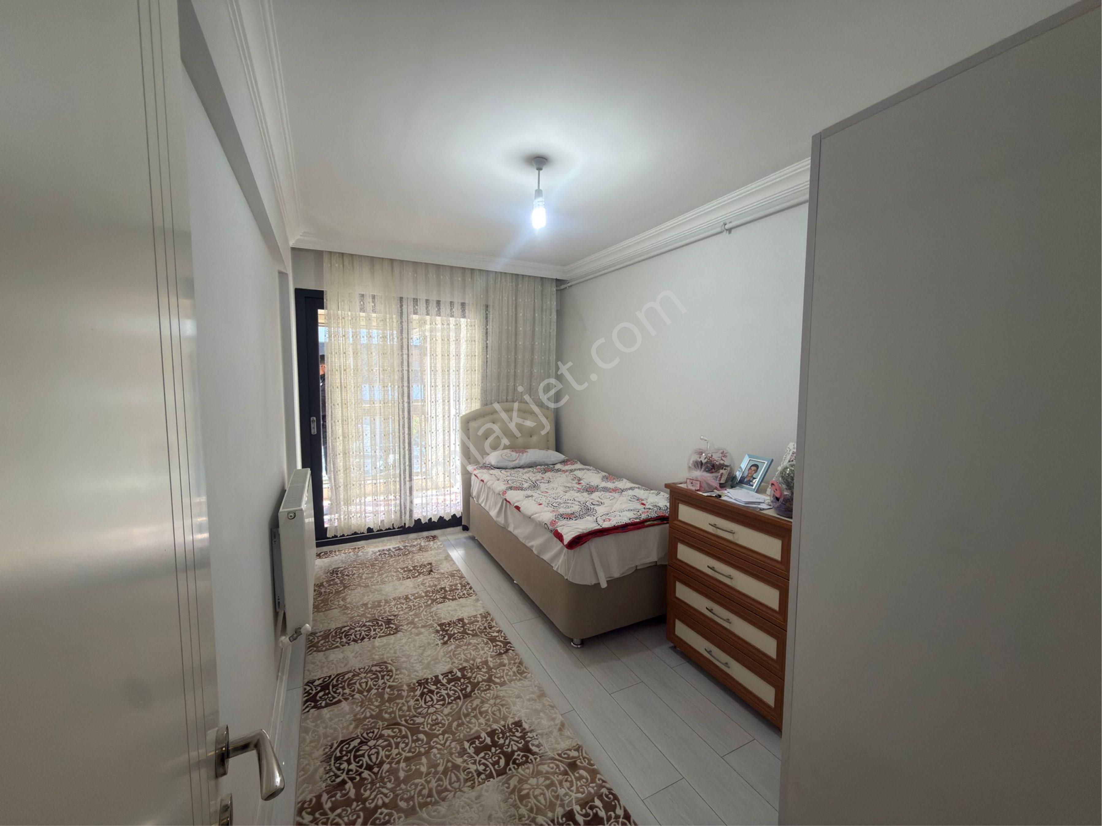 Uncubozköy Mah 130m2 Full Özellikli Satılık Arakat Daire - Görsel 21