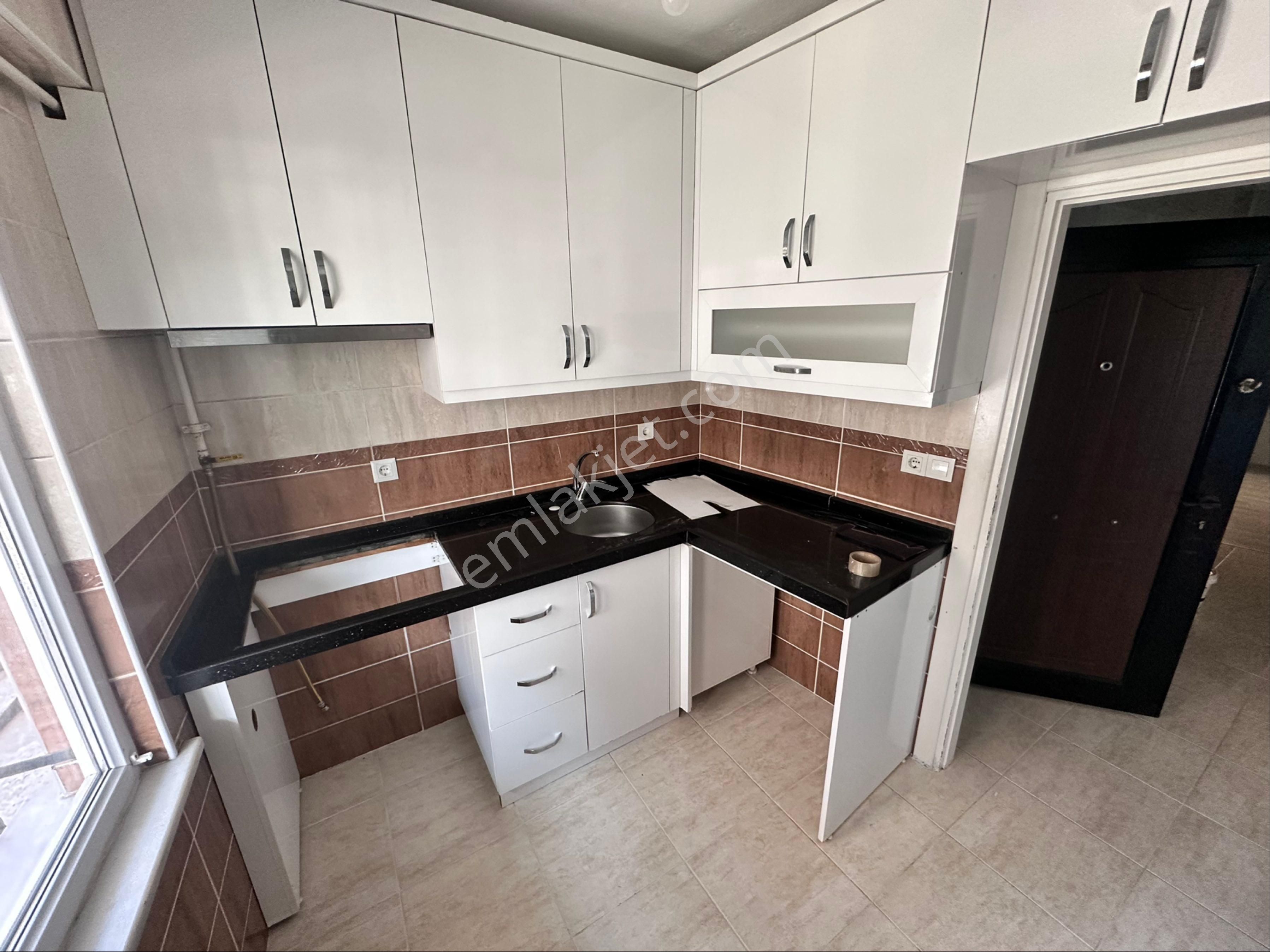 Pusula İnşaat Tan Esentepe Mah. 2+1 90m2 Yüksek Giriş Kat - Görsel 12