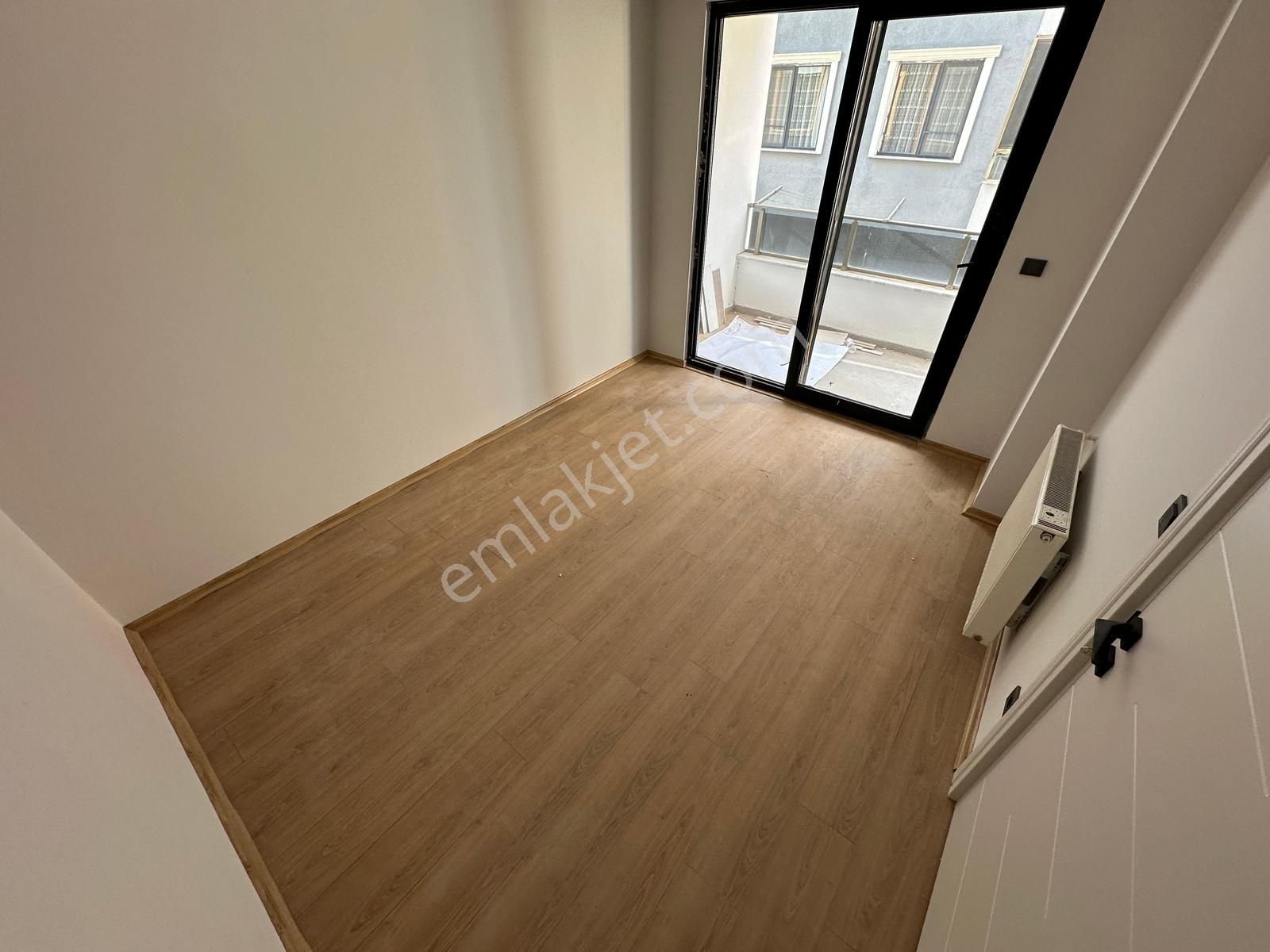 Kumsaldan!! Ege Kafe Mevkii Ara Kat Masrafsız_1+1_geniş Daire!!! - Görsel 6