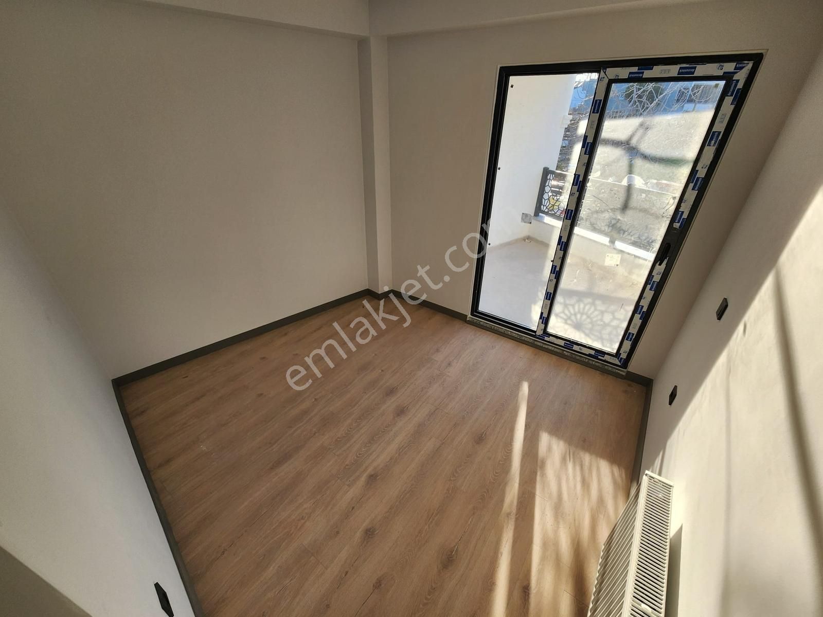 Kumsaldan Zeytinli'de Doğa İle İç İçe Ön Cephe_2+1_satılık Daire - Görsel 11