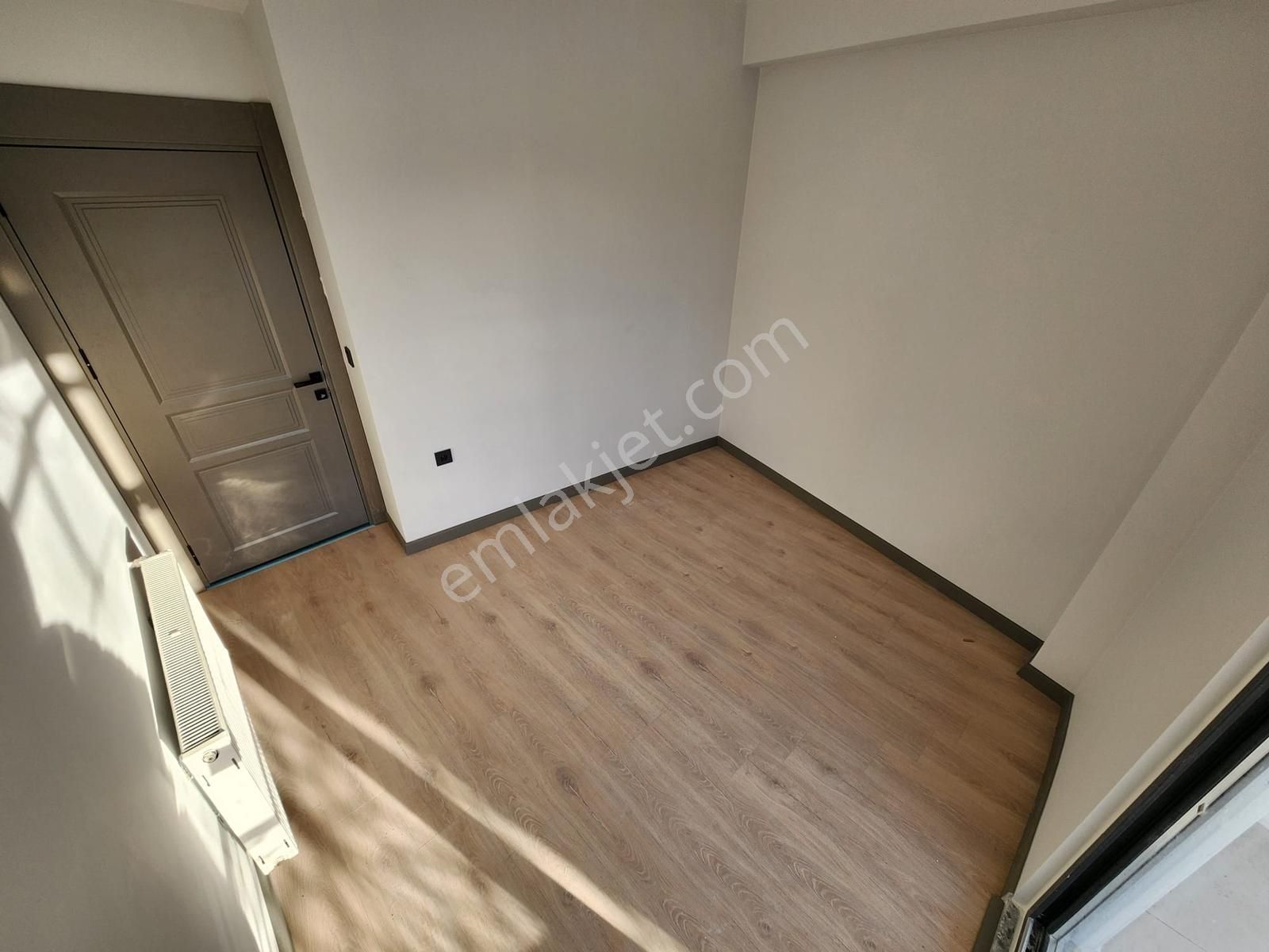 Kumsaldan Zeytinli'de Doğa İle İç İçe Ön Cephe_2+1_satılık Daire - Görsel 2