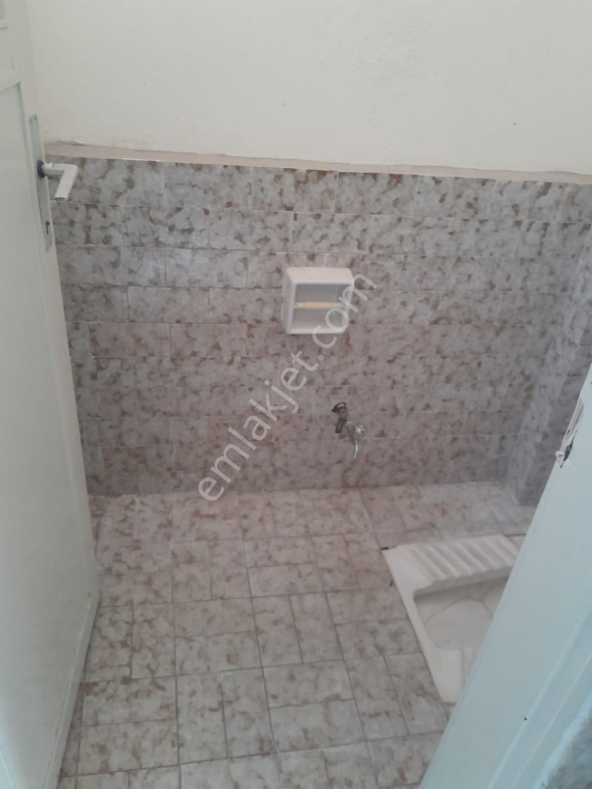 Adalet Gold Group Emlak'tan Kültür Mahallesi'nde Satılık 3+1 Sobalı Müstakil Daire - Görsel 4