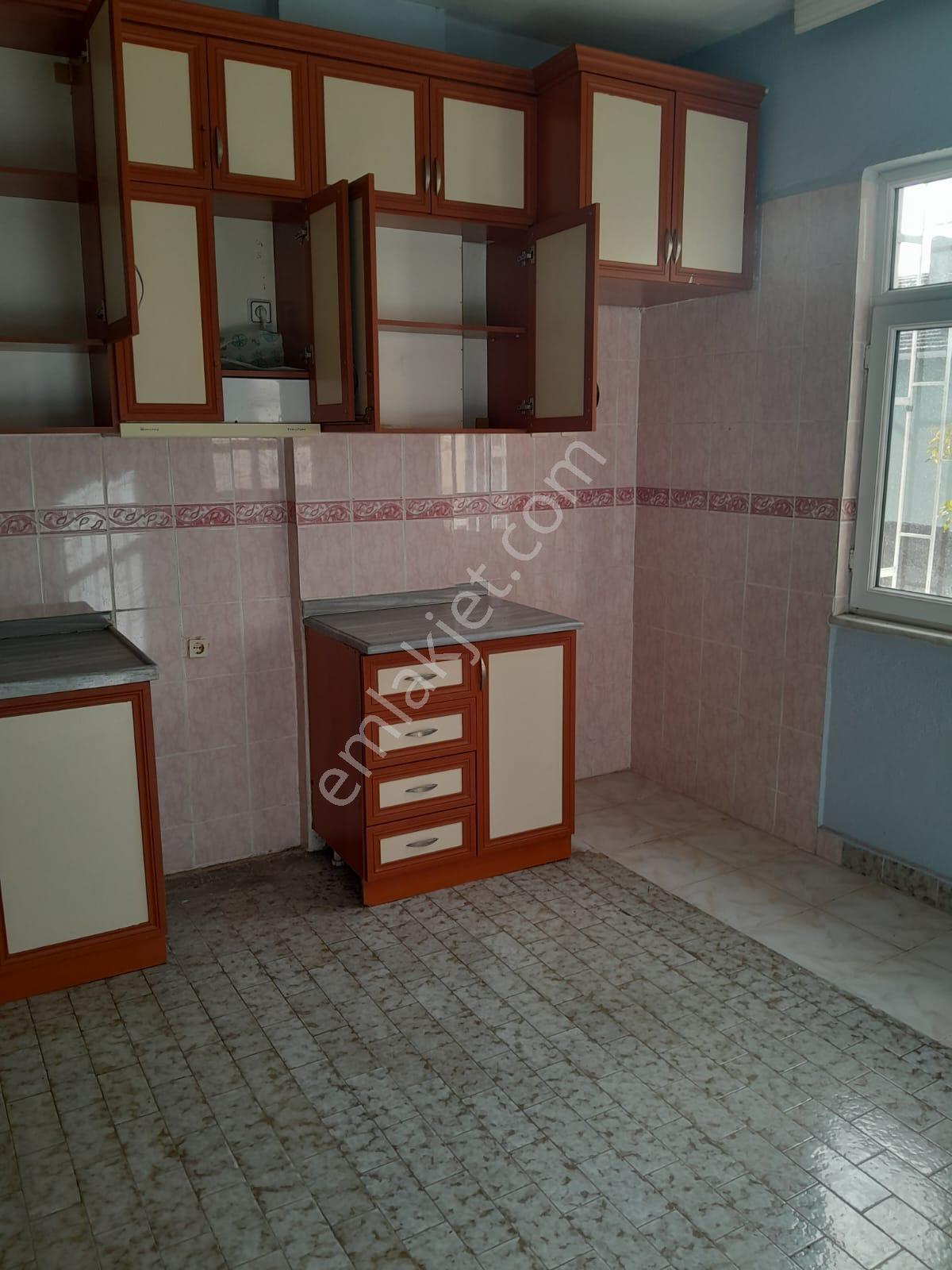Adalet Gold Group Emlak'tan Kültür Mahallesi'nde Satılık 3+1 Sobalı Müstakil Daire - Görsel 13