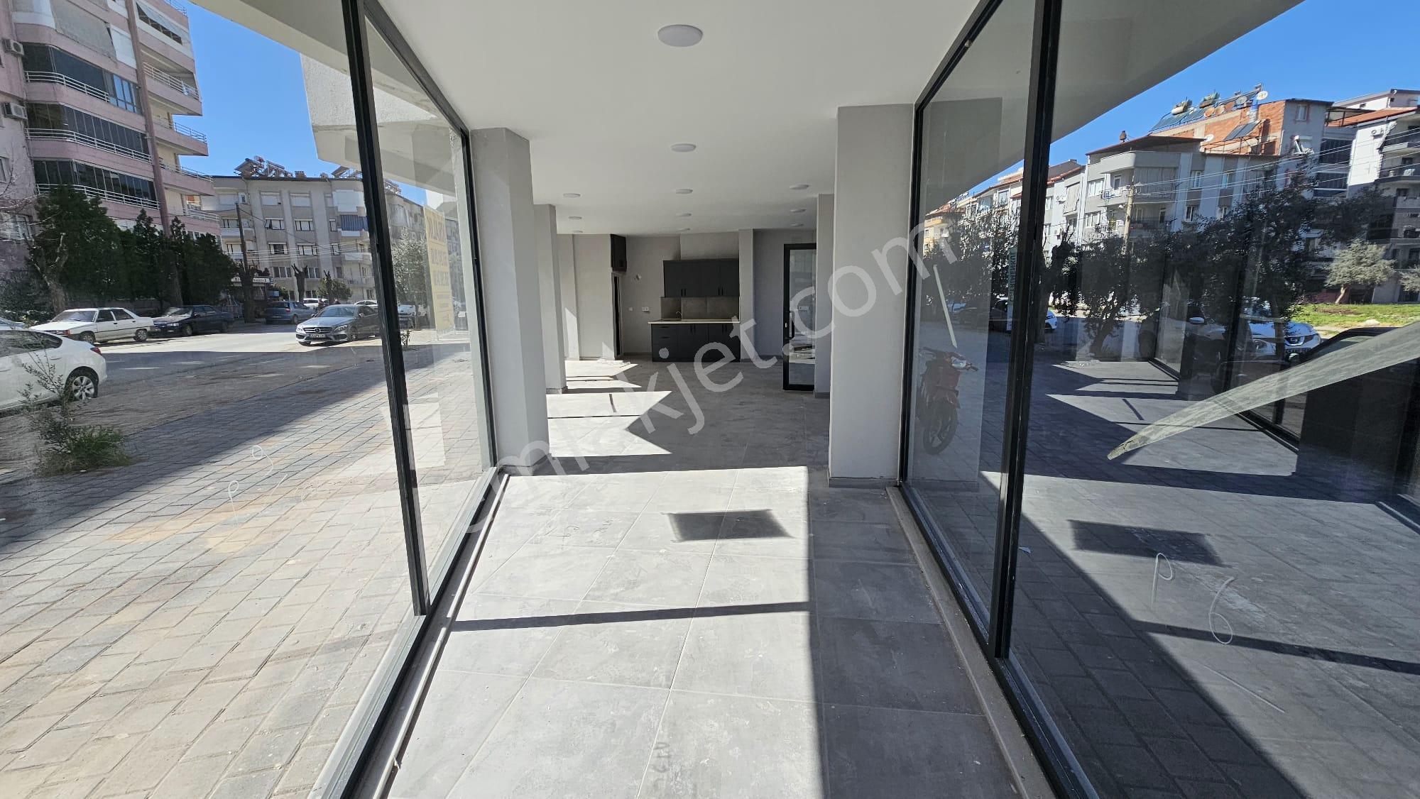 Yuvam Gayrimenkul'den Cumhuriyet Mah.64 M2 Kiralık Dükkan - Görsel 16