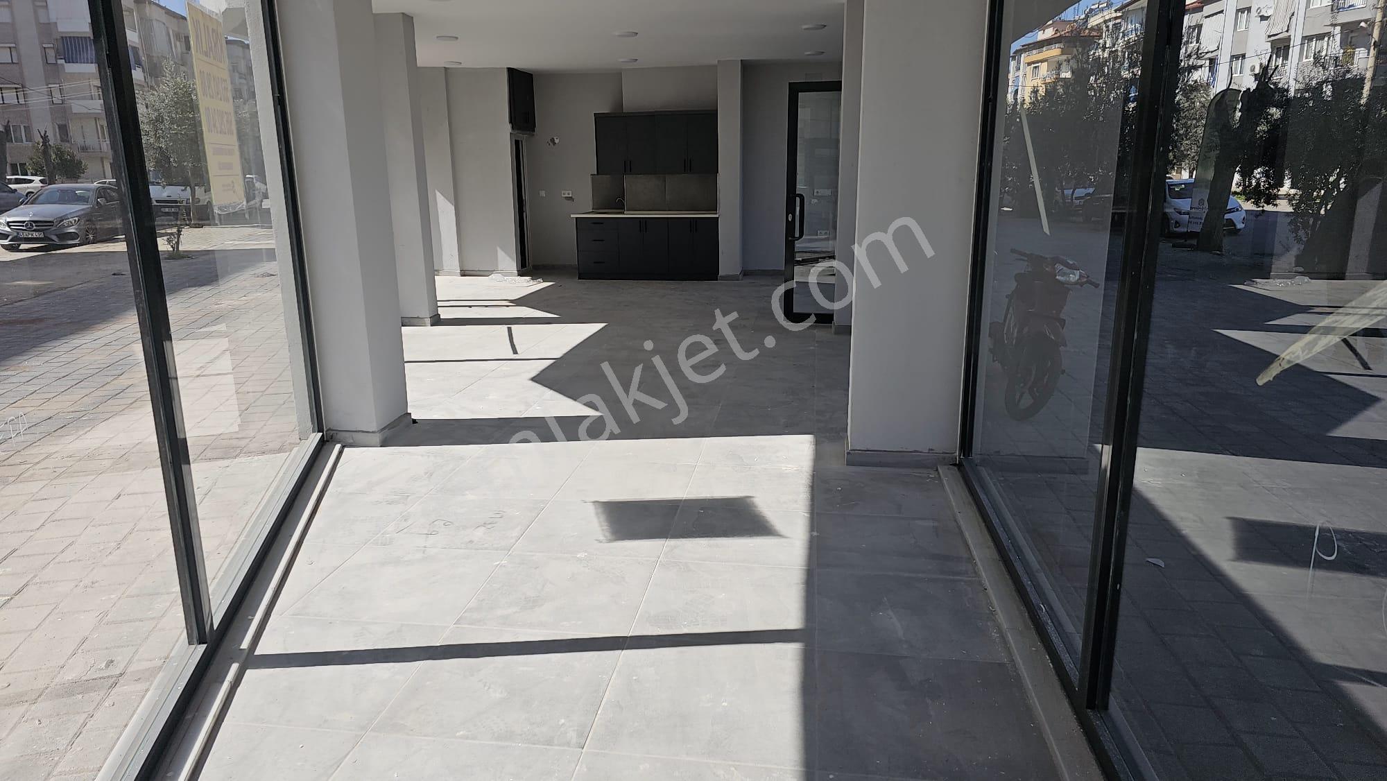 Yuvam Gayrimenkul'den Cumhuriyet Mah.64 M2 Kiralık Dükkan - Görsel 15
