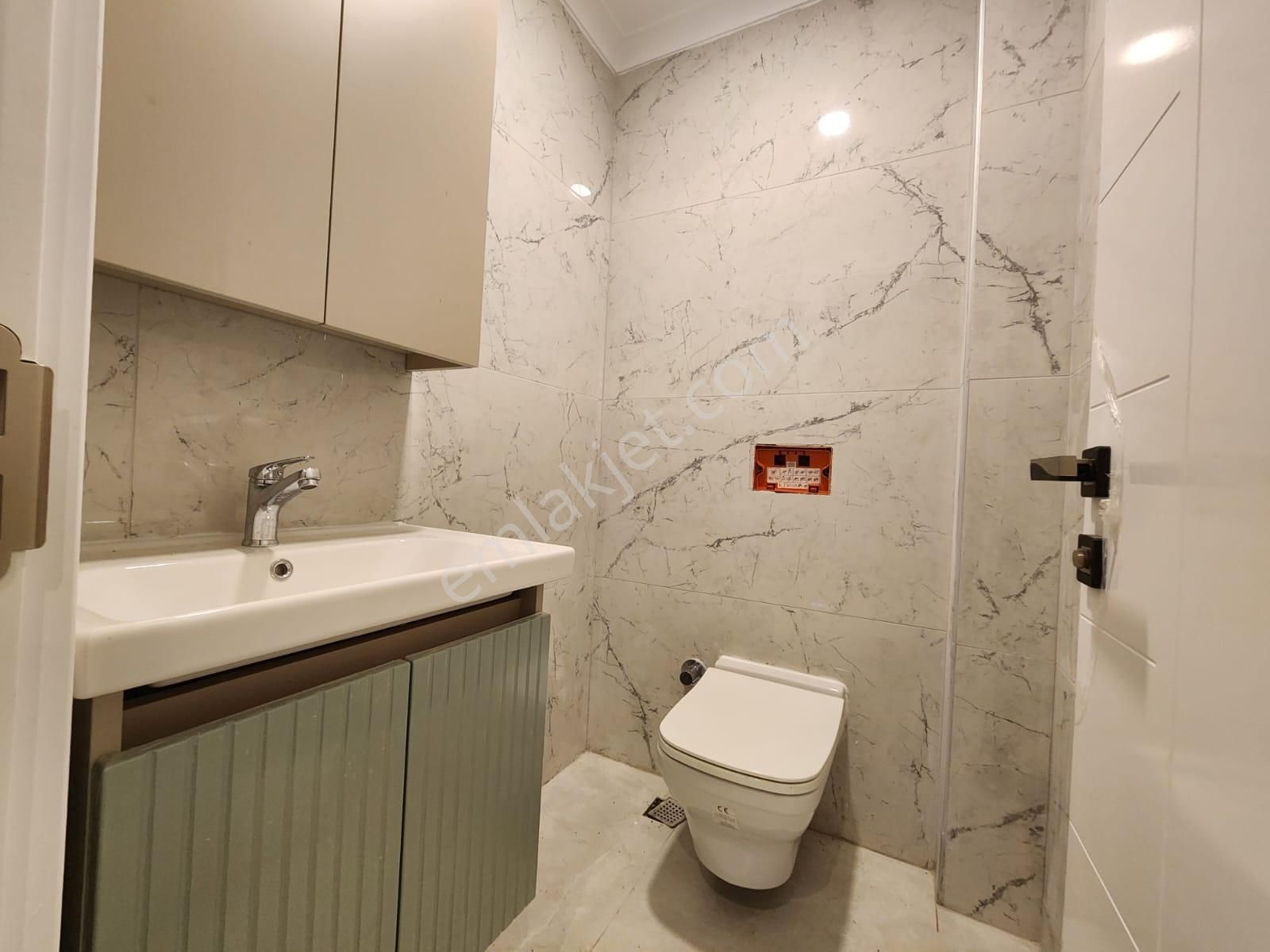 Kumsaldan Mavi Ve Yeşilin Birleştiği Lüx Tasarım_4+1_geniş Villa - Görsel 32
