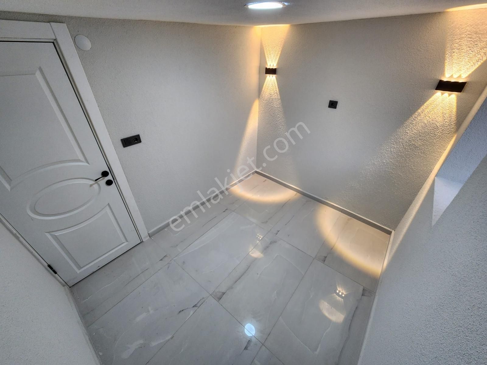 Kumsaldan Kızılkeçili'de Köy Havası Eşliğinde_1+1_bahçeli Daire! - Görsel 20