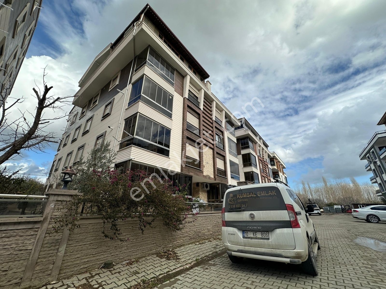 Kumsaldan Altınkumda 4 Yaşında Kapalı Teraslı Öncephe_4+1_dublex