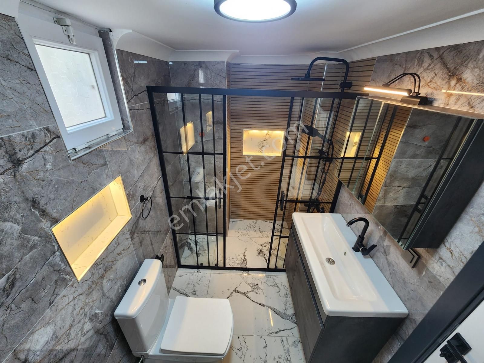 Kumsaldan Akçayda Muhteşem Konuma Sahip_2+1_öncephe Arakat Daire - Görsel 2