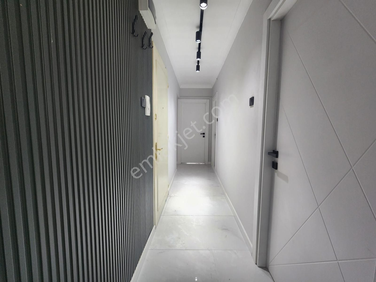 Kumsaldan Akçay'da En Çok Tercih Edilen Konumda Denize 150m 2+1! - Görsel 23