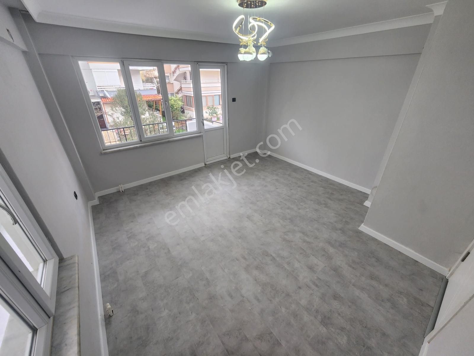 Kumsaldan Akçay'da En Çok Tercih Edilen Konumda Denize 150m 2+1! - Görsel 6