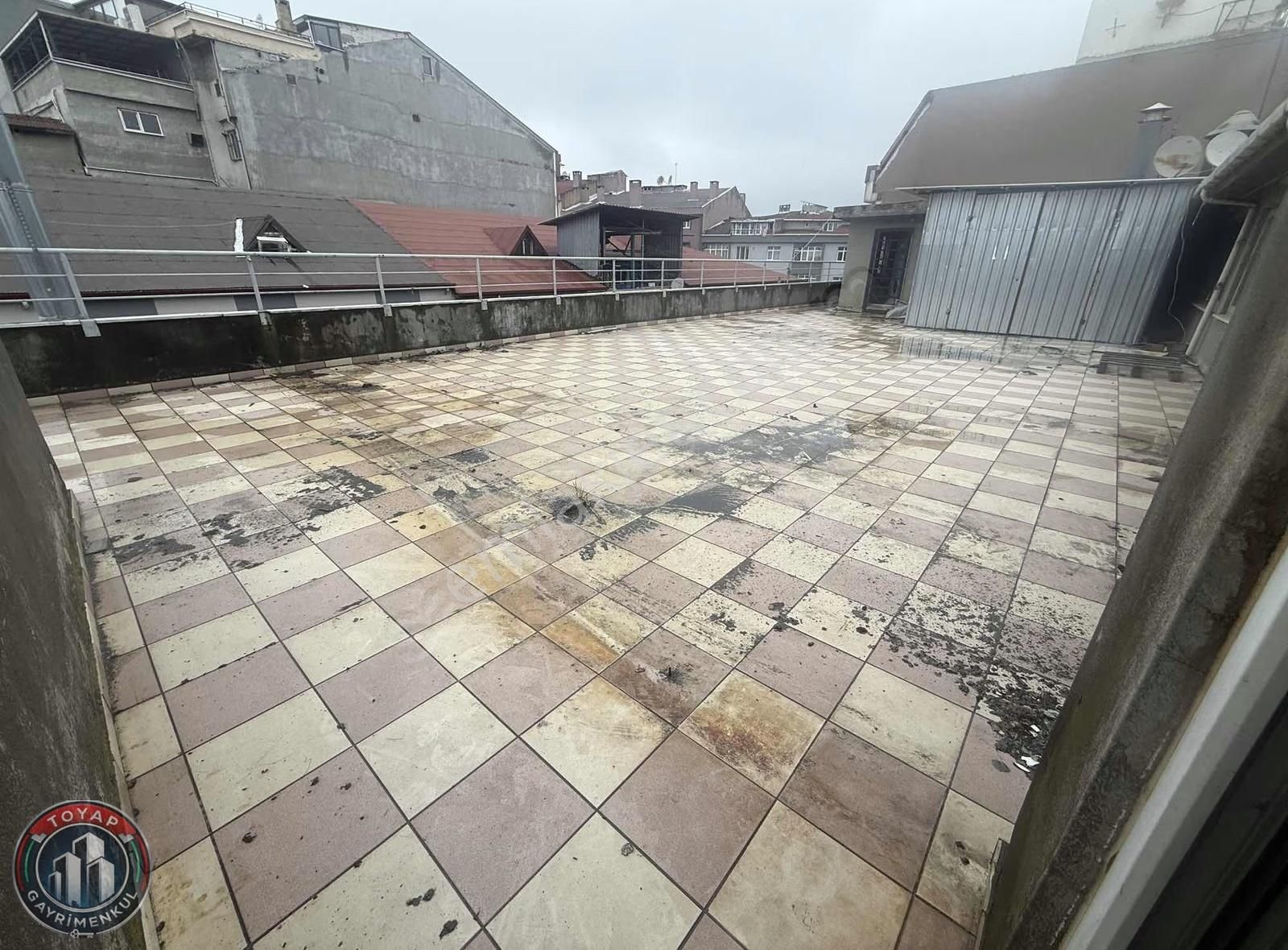 Toyap İnş Uğurmumcu 650 M2 4.kat Yük Asansörlü Kiralık İş Yeri