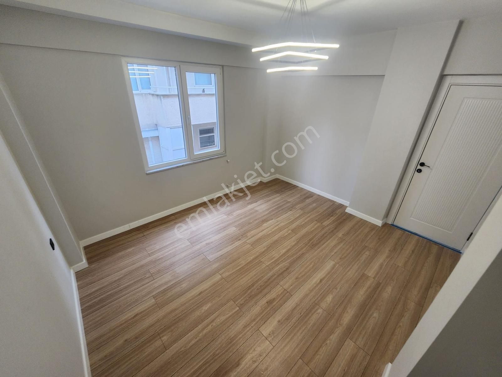 Kumsaldan Akçayda Denize 300mt Ebeveyn Banyolu_2+1_öncephe Daire - Görsel 10