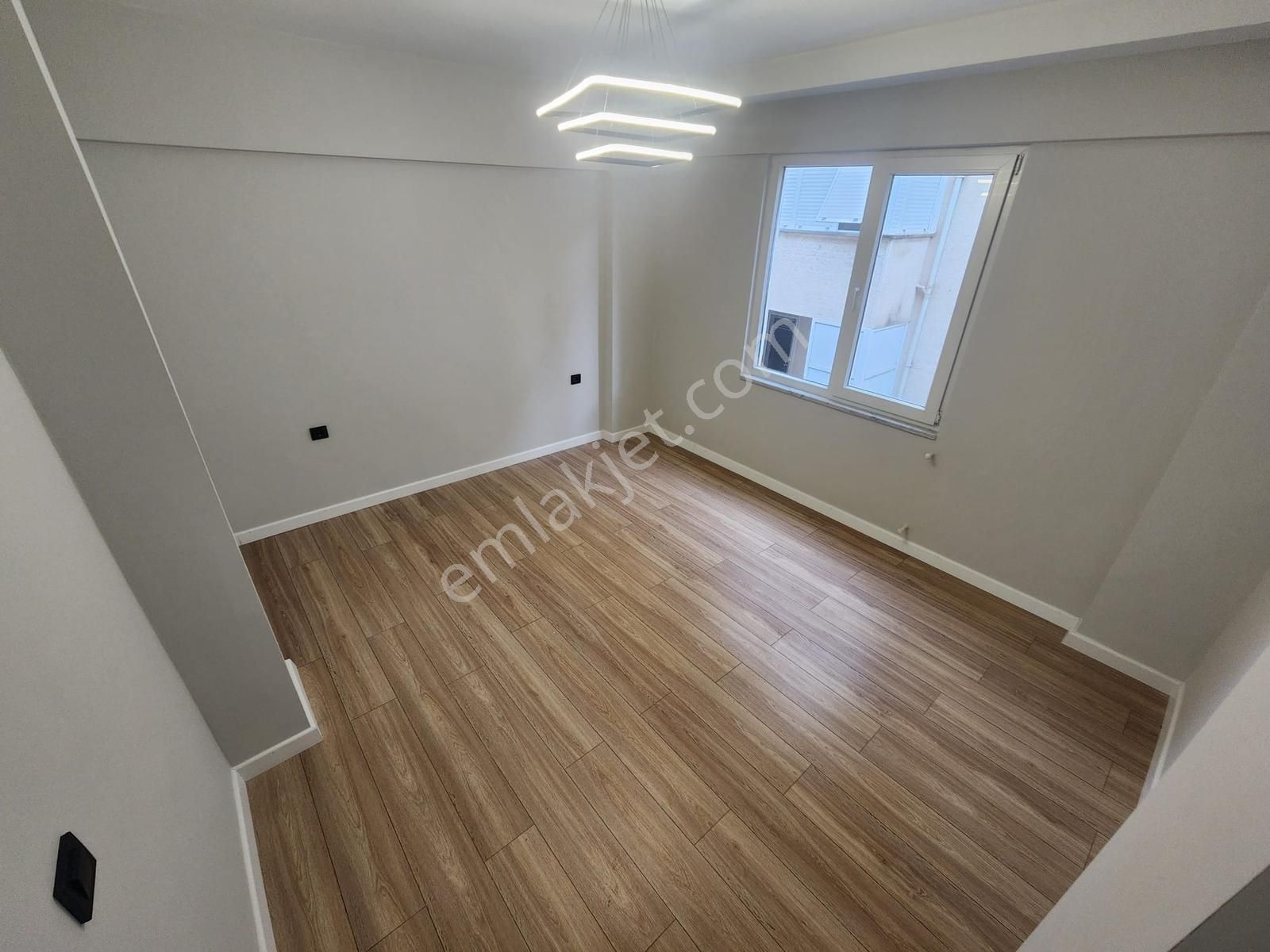 Kumsaldan Akçayda Denize 300mt Ebeveyn Banyolu_2+1_öncephe Daire - Görsel 26