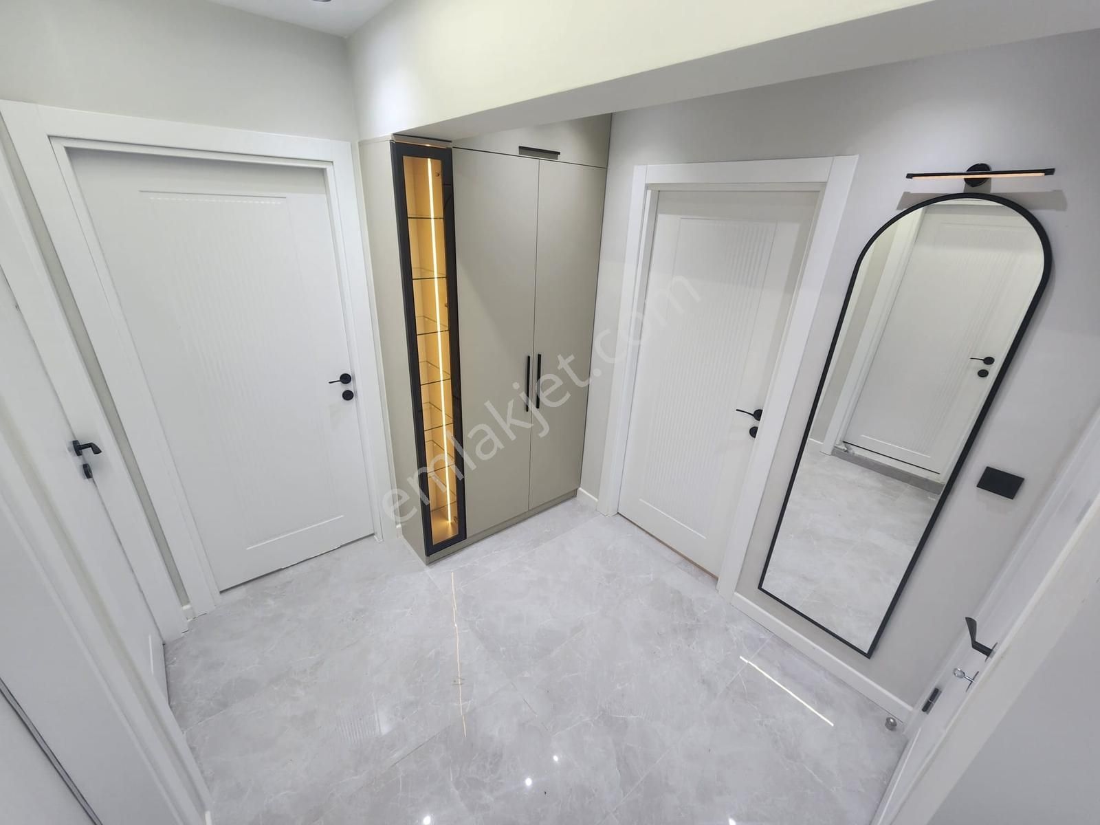 Kumsaldan Akçayda Denize 300mt Ebeveyn Banyolu_2+1_öncephe Daire - Görsel 6