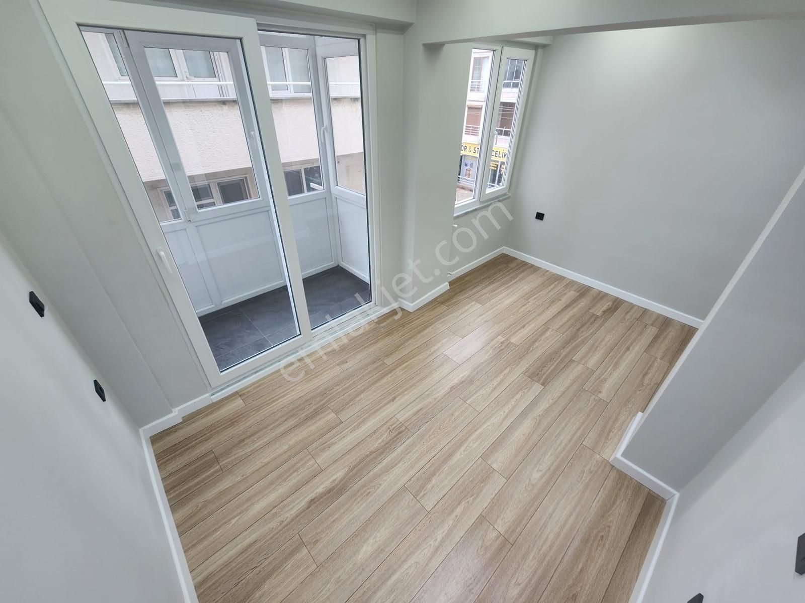 Kumsaldan Akçayda Denize 300mt Ebeveyn Banyolu_2+1_öncephe Daire - Görsel 20