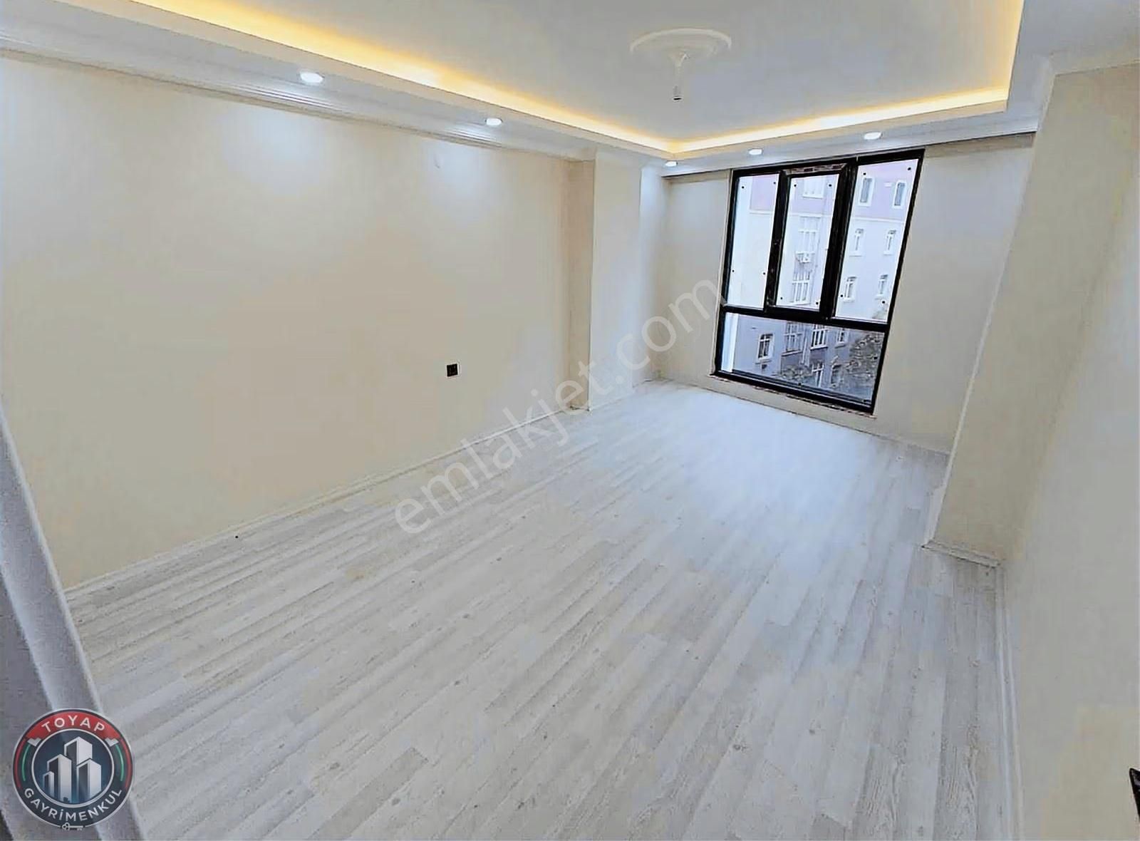 Toyap İnş Uğurmumcu 2+1 100 M2 4. Kat Tramvaya 5dk Satılık Daire