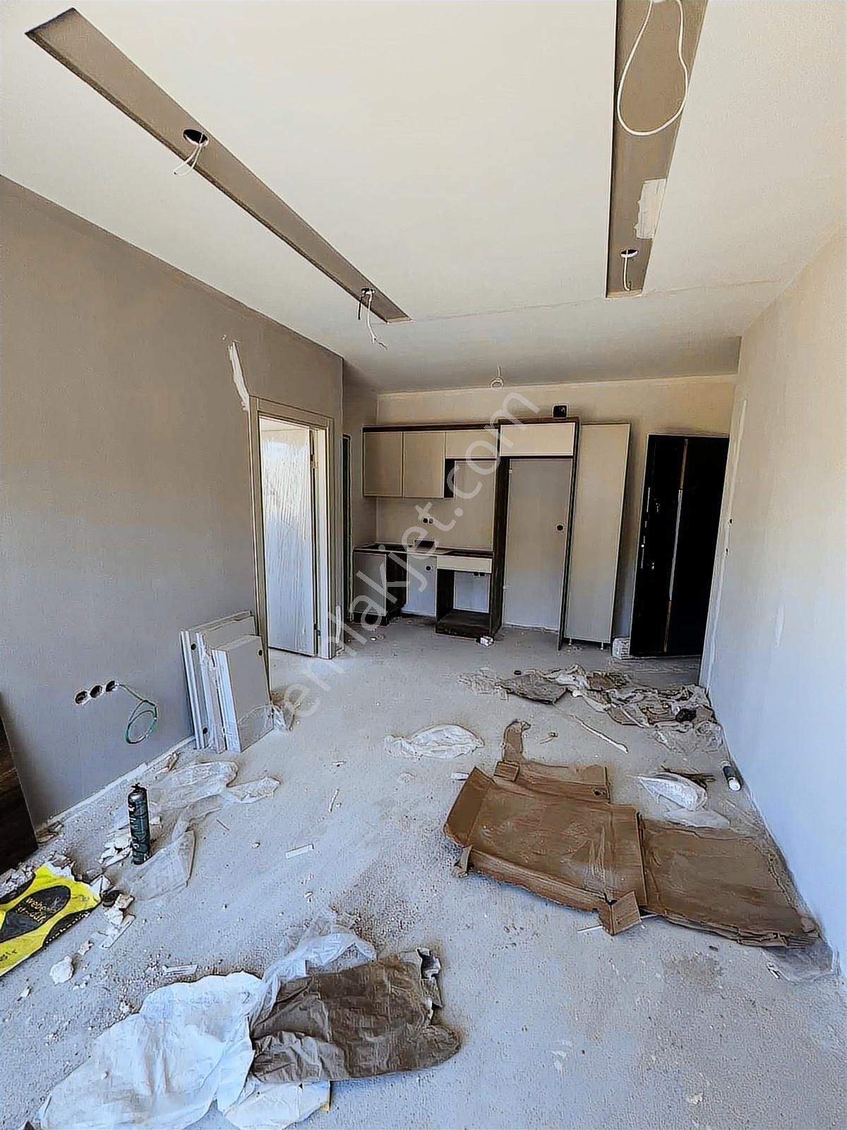 Kulepark~farkıyla~çok~geniş~40~m2net~oturumlu~1+1~2~aya~teslim - Görsel 2