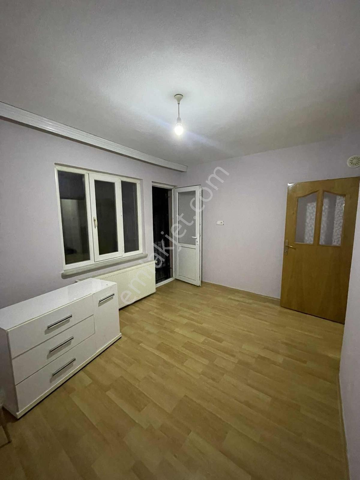 Yenibağlar Mahallesi'nde 2+1 Kiralık Daire - Görsel 4