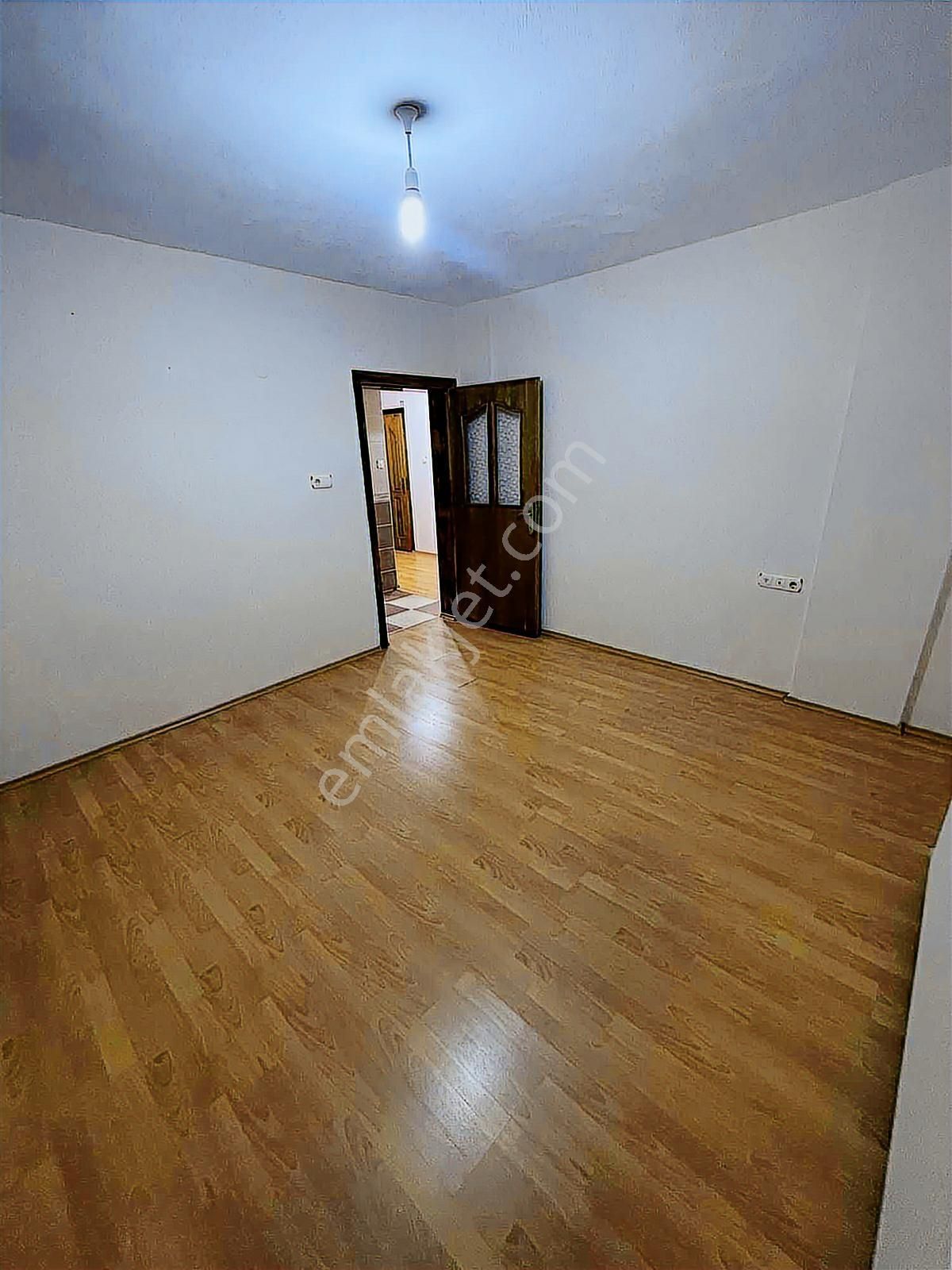 Yenibağlar Mahallesi'nde 2+1 Kiralık Daire - Görsel 15