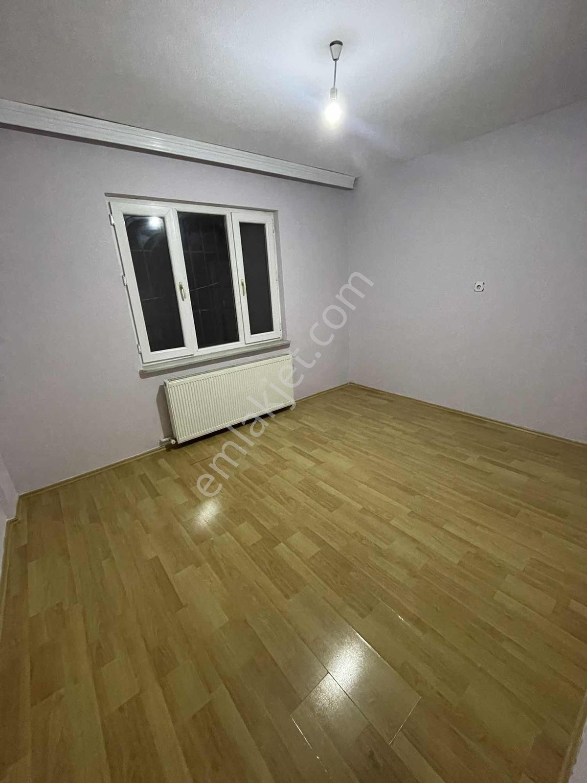 Yenibağlar Mahallesi'nde 2+1 Kiralık Daire - Görsel 8