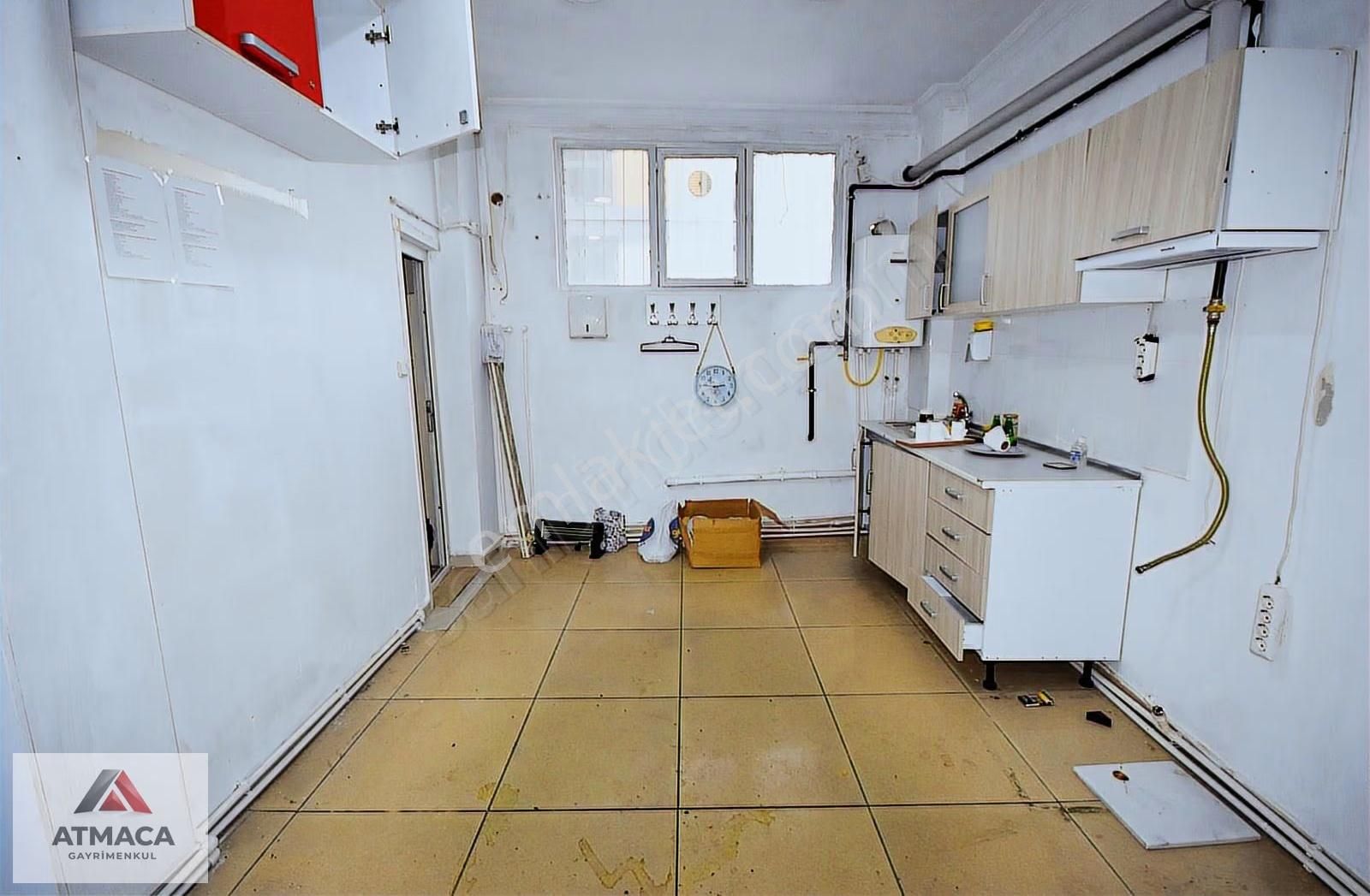 Sefaköy Tevfikbey Meydanda 100m2 Düz Giriş Kiralık Dükkan - Görsel 17