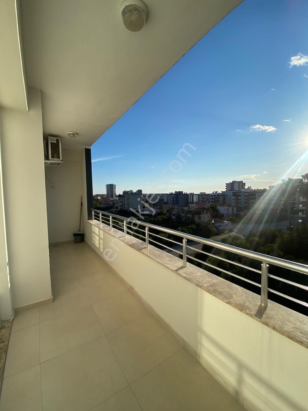 Erdemli Merkezde Sıfır Eşyalı 1+1 Satılık Daire - Görsel 10