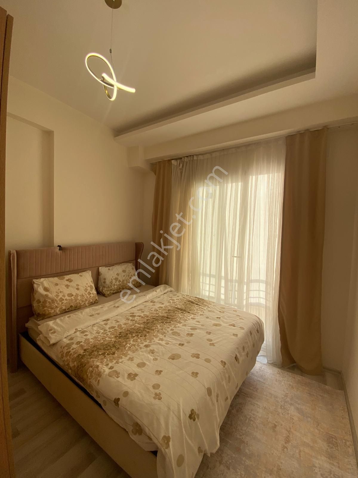 Erdemli Merkezde Sıfır Eşyalı 1+1 Satılık Daire - Görsel 17