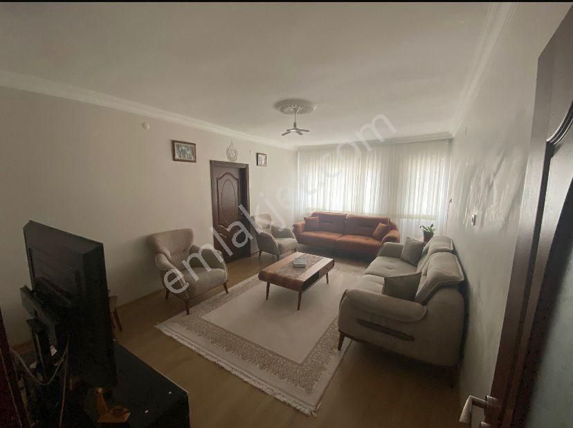 Yılmaz Gayrimenkulden Kacırılmayacak 3+1 Fırsat Dairesi - Görsel 2