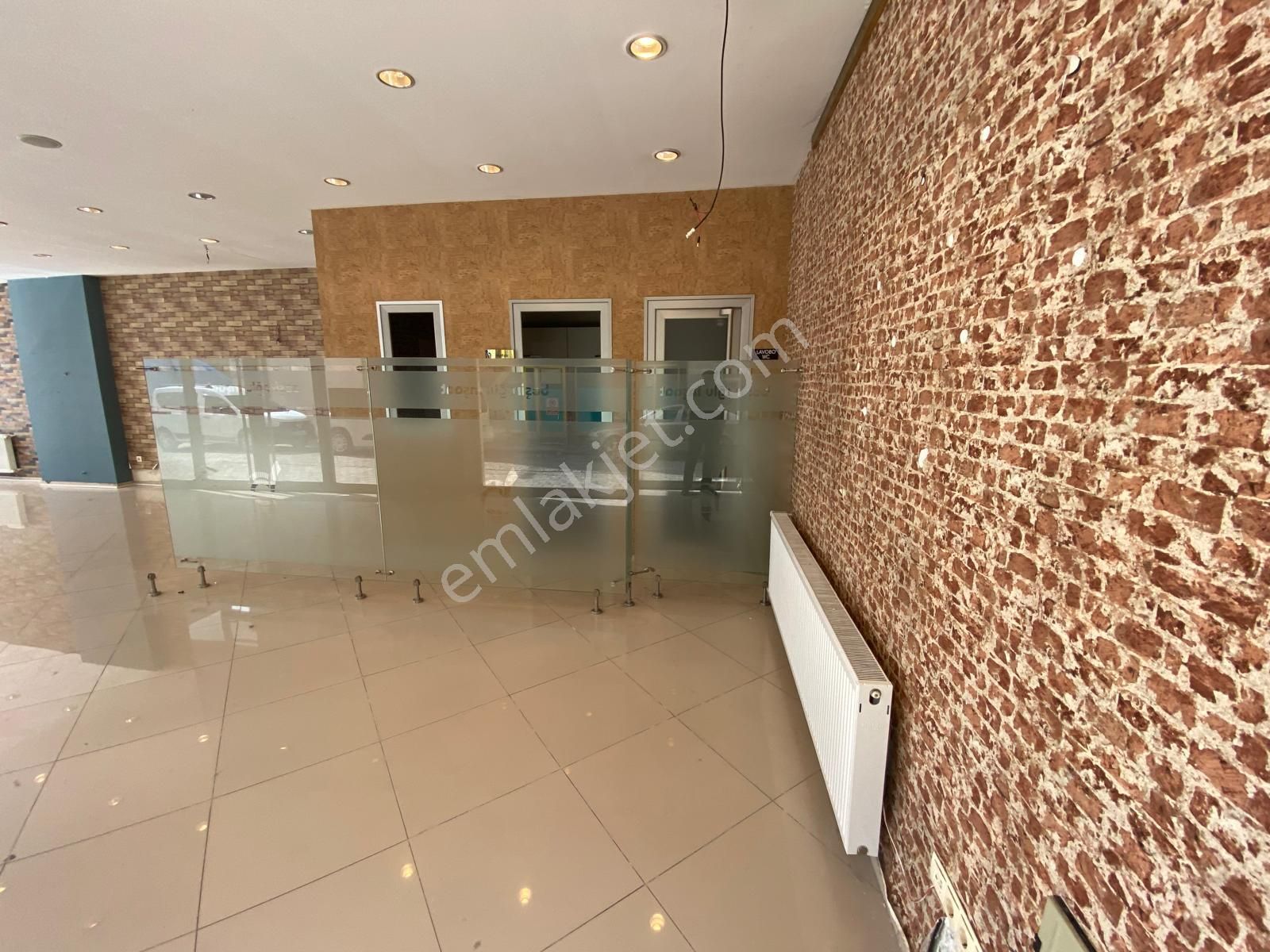 Trabzon Araklı'da Kiralık Dükkan - Görsel 12