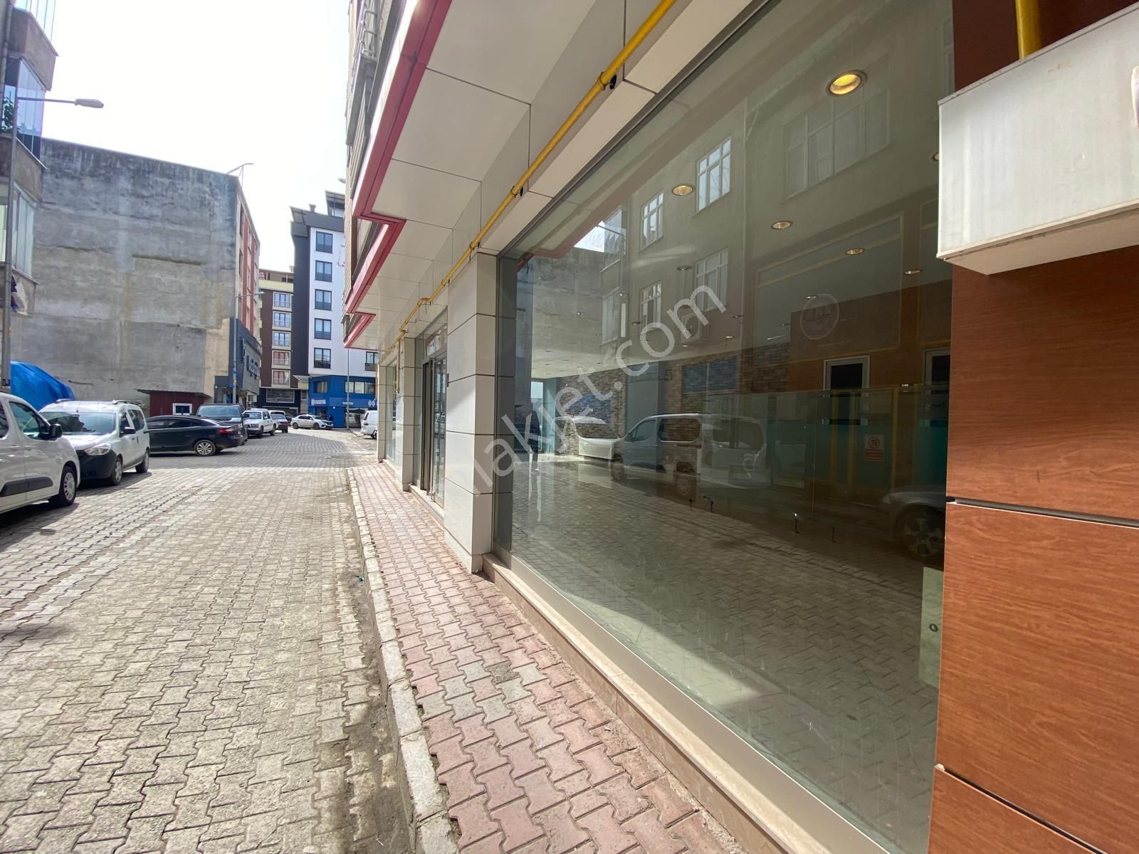 Trabzon Araklı'da Kiralık Dükkan - Görsel 14