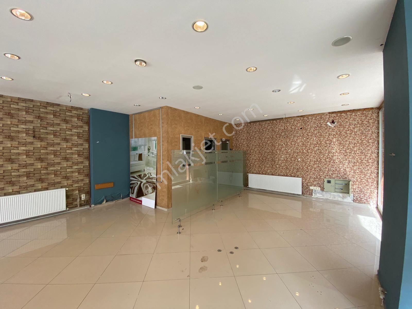 Trabzon Araklı'da Kiralık Dükkan - Görsel 3