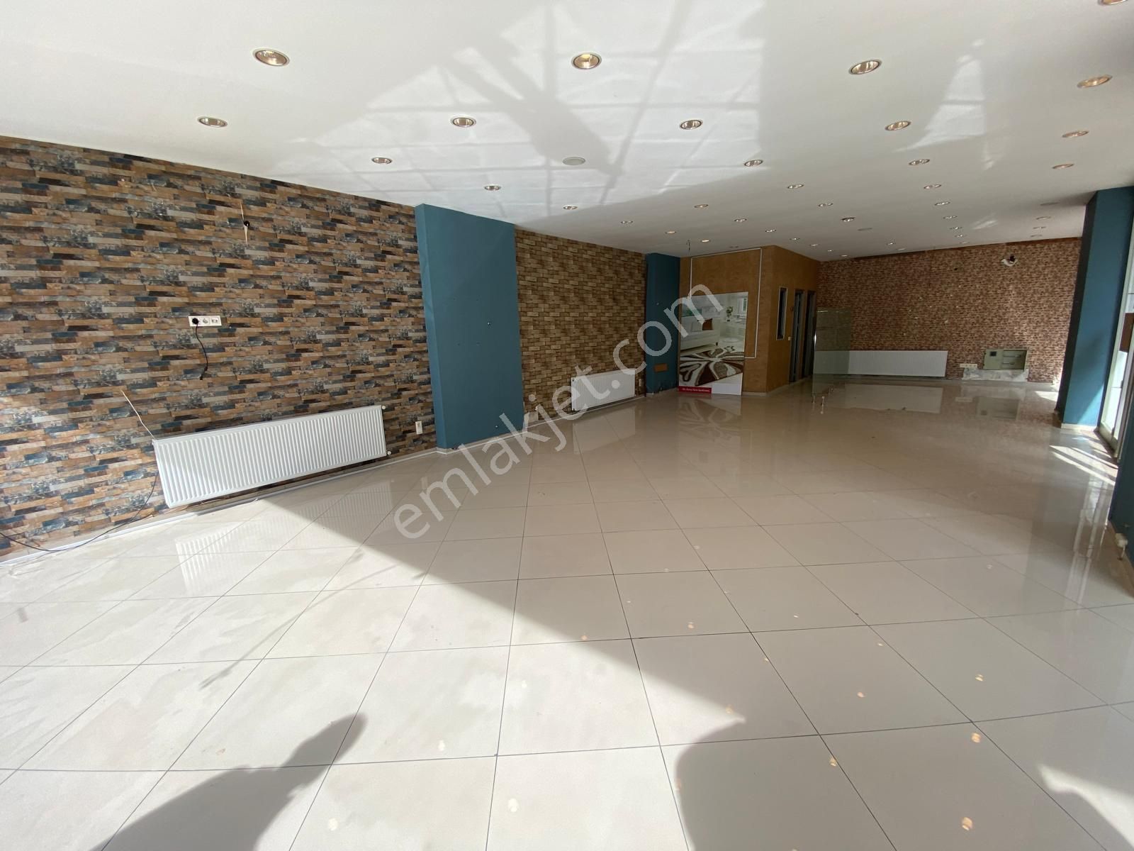 Trabzon Araklı'da Kiralık Dükkan - Görsel 4