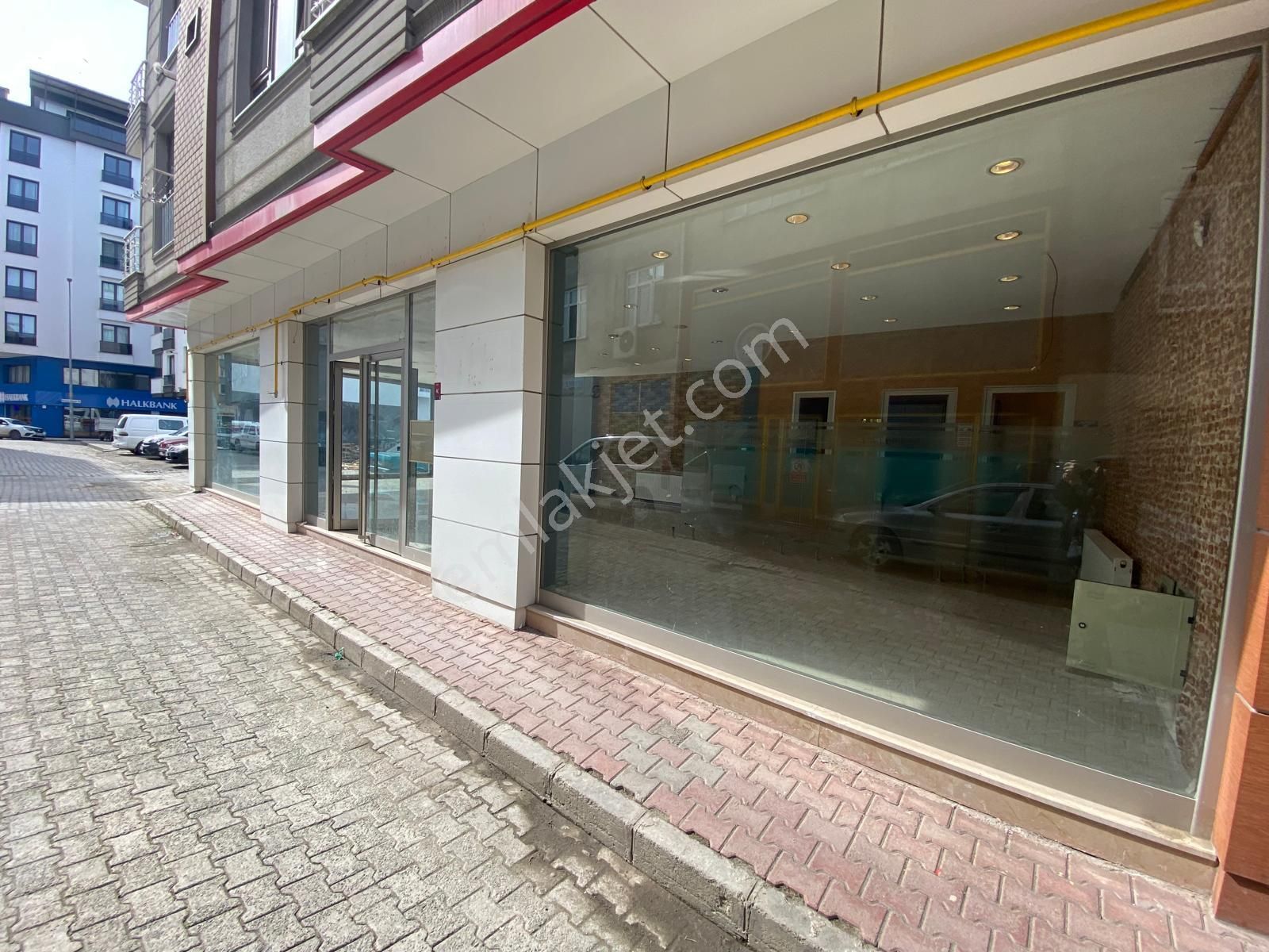 Trabzon Araklı'da Kiralık Dükkan - Görsel 15