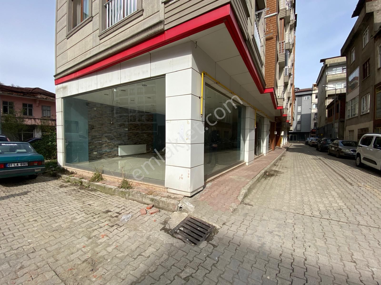 Trabzon Araklı'da Kiralık Dükkan - Görsel 2