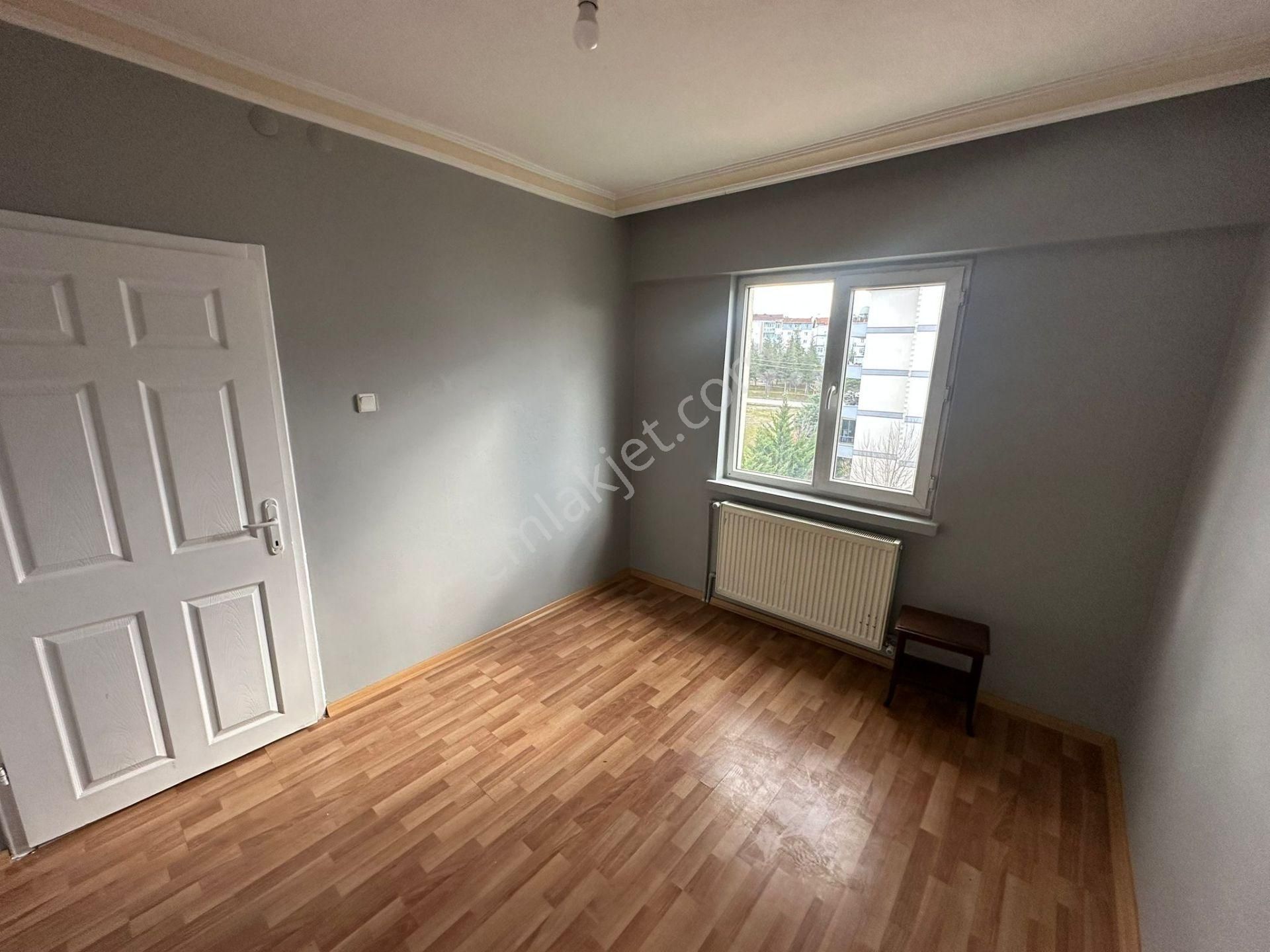 Sincan Site İçinde Vatan Bilgisayar Karşısında Geniş 3+1 Kiralık Daire - Görsel 7
