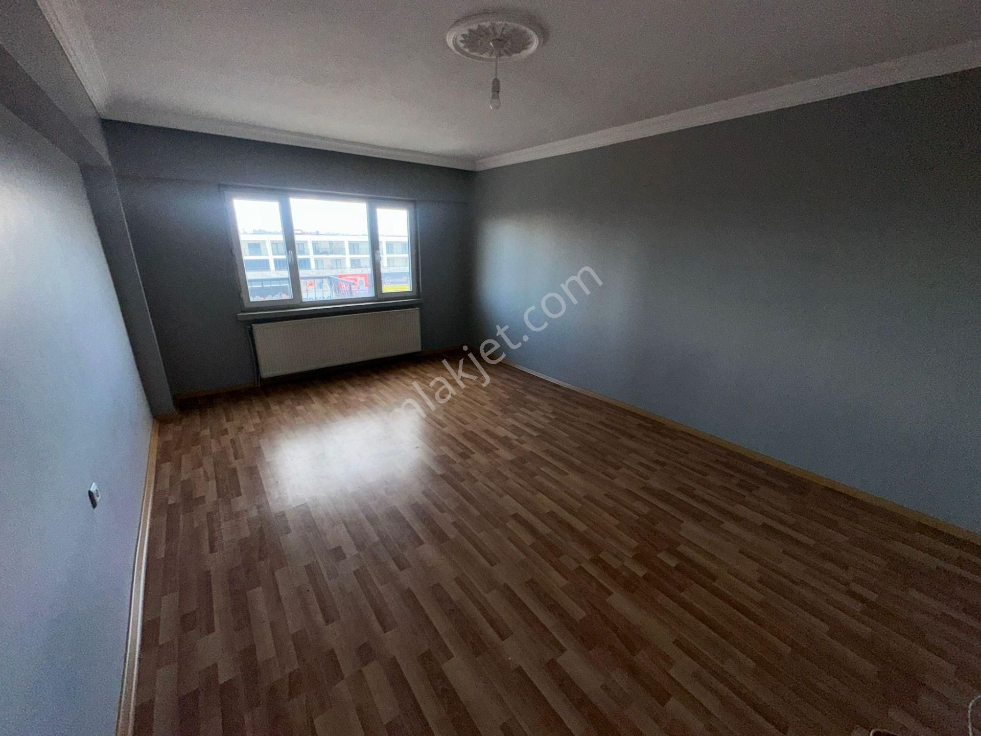 Sincan Site İçinde Vatan Bilgisayar Karşısında Geniş 3+1 Kiralık Daire - Görsel 3