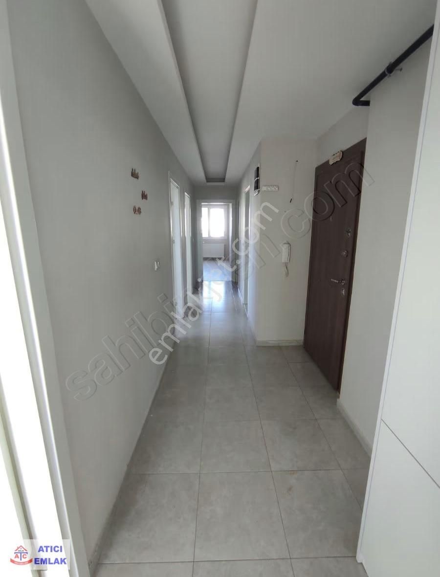 Atıcı'dan Bulvar Üzerinde İskanlı Kombili Sınırsız Kredili 3+1 - Görsel 14