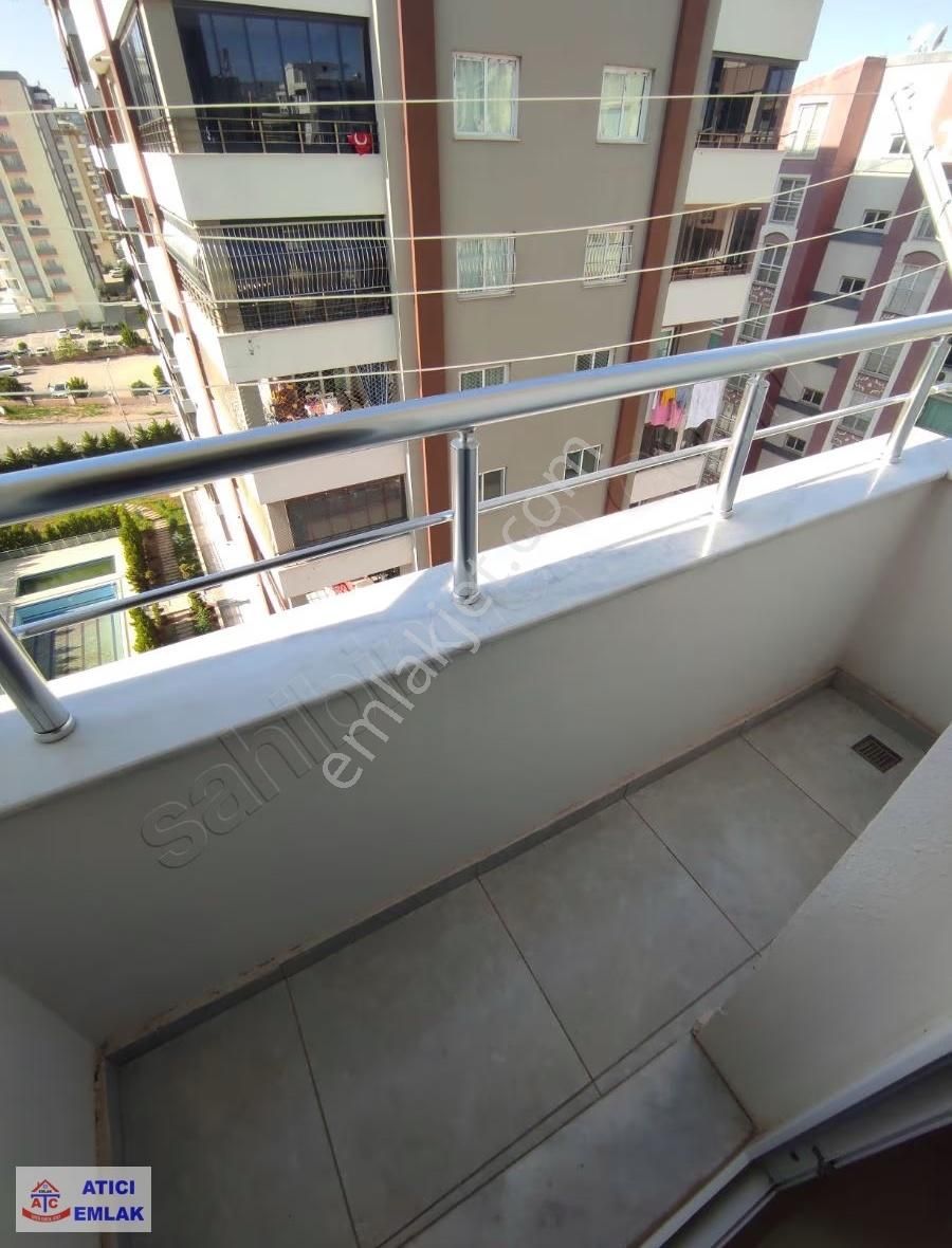 Atıcı'dan Bulvar Üzerinde İskanlı Kombili Sınırsız Kredili 3+1 - Görsel 15