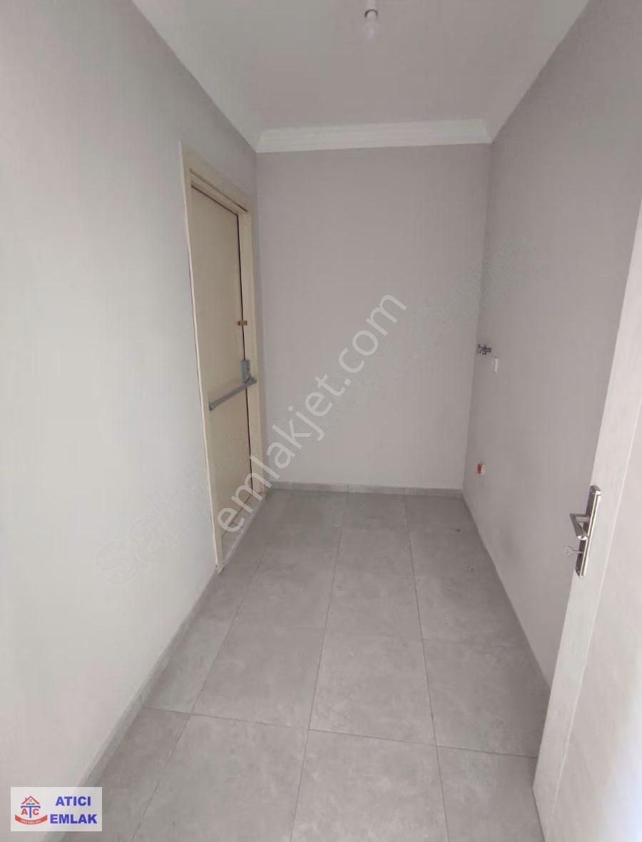 Atıcı'dan Bulvar Üzerinde İskanlı Kombili Sınırsız Kredili 3+1 - Görsel 8