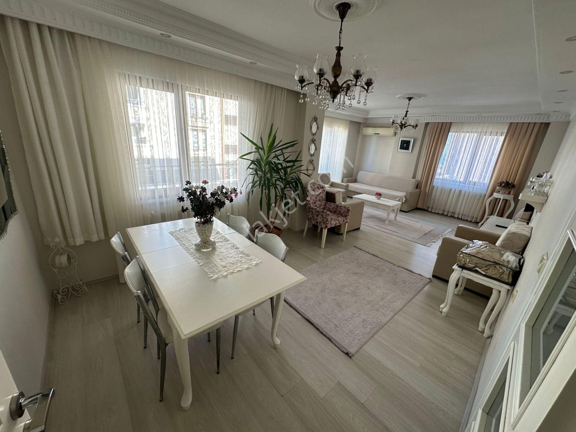 Trabzon Boztepe'de Kiralık 3+1 Eşyalı Daire