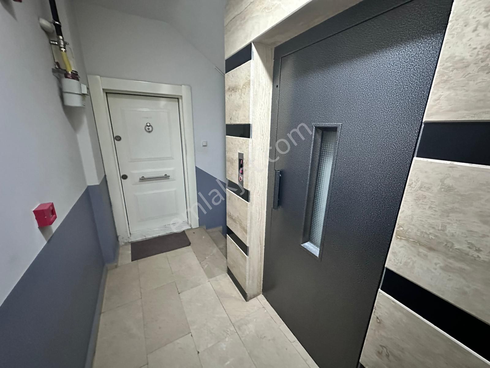 Trabzon Boztepe'de Kiralık 3+1 Eşyalı Daire - Görsel 11