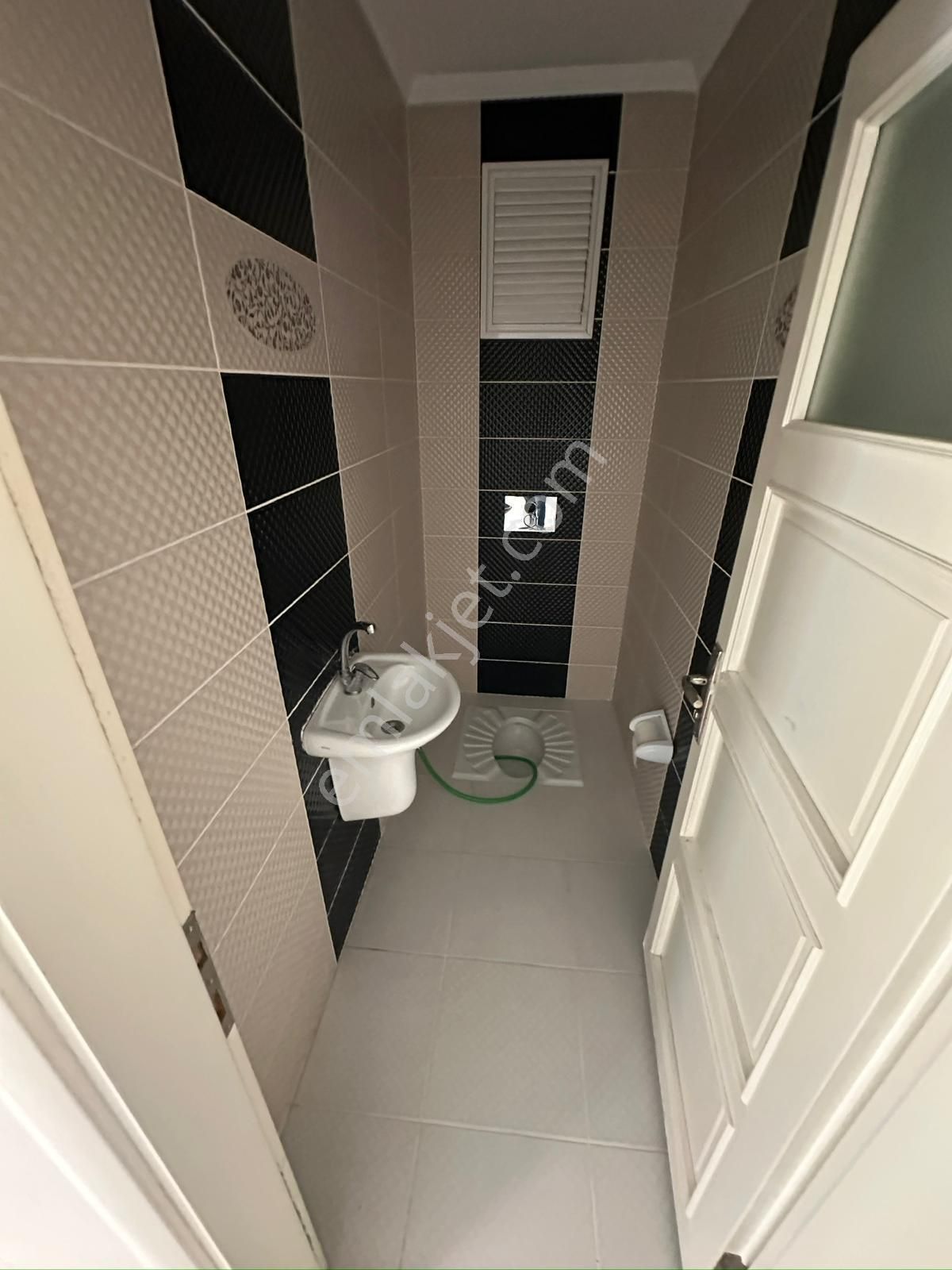 Trabzon Boztepe'de Kiralık 3+1 Eşyalı Daire - Görsel 17