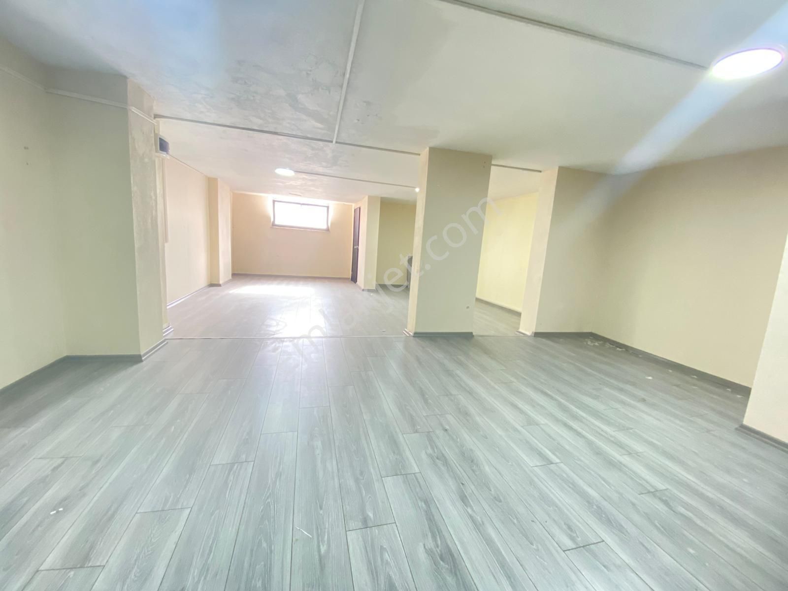 Taşdelen' De Ana Caddeye Yakın Kiralık Dükkan- Fırsat İşyeri - Görsel 4