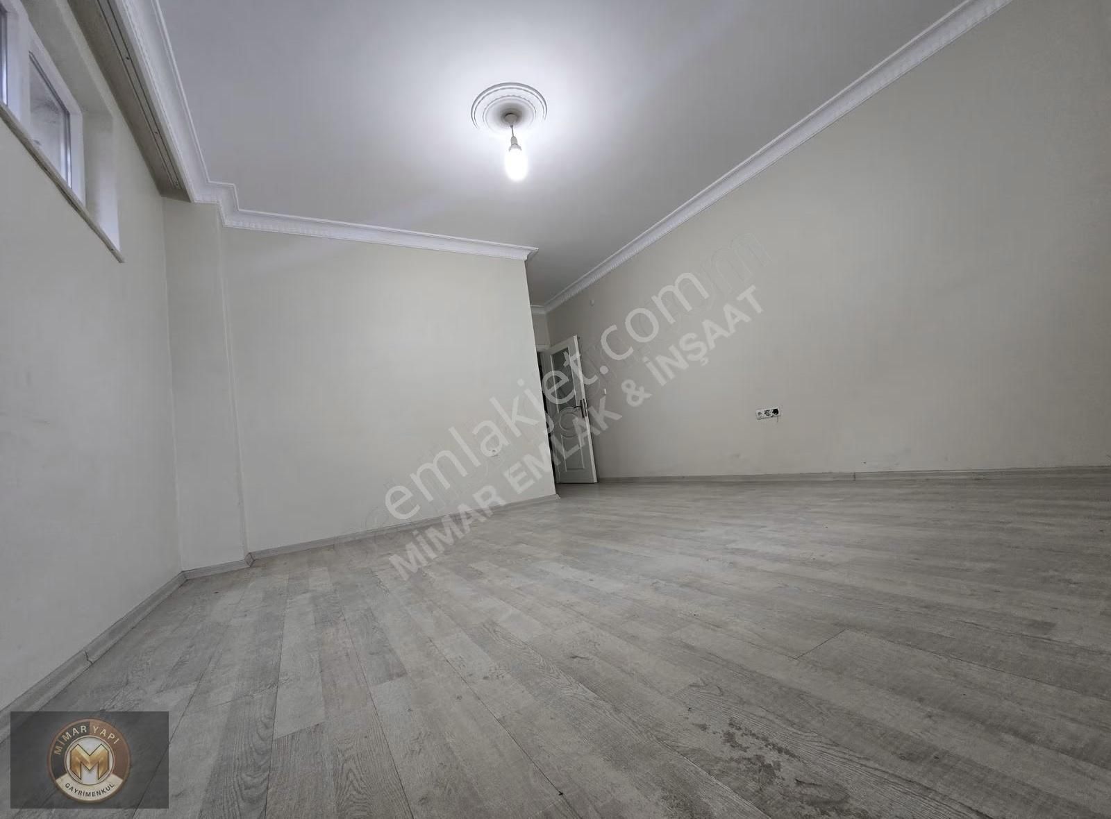 Kiralık Meydan Mevkisinde Merkezi Yerde 2+1 Daire - Görsel 8