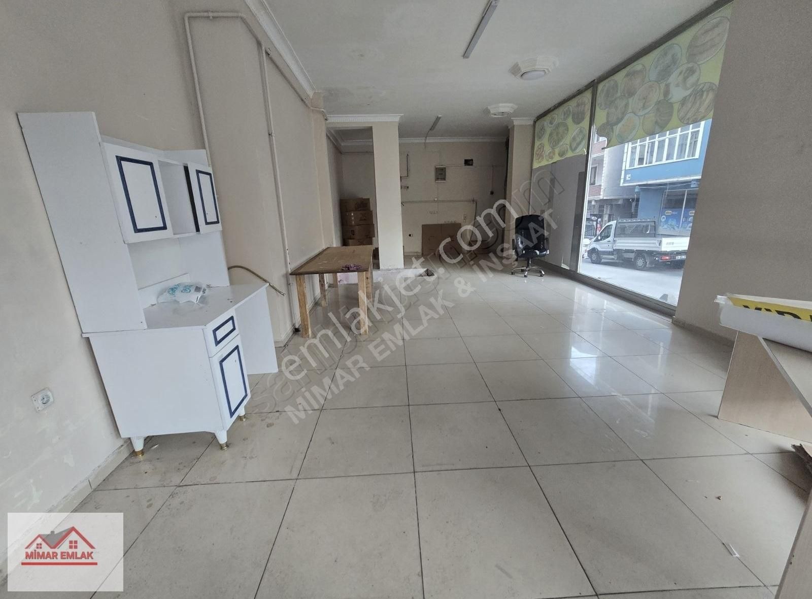 Mimarsinan Cadde Üzeri Kiralık Köşebaşı Yeni Depolu Dukkan - Görsel 4