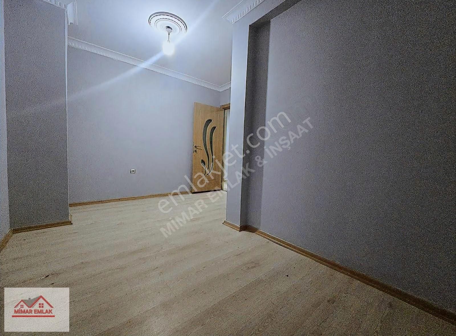 Mimar Yapıdan Meydanda Satılık 2+1 Y.giriş - Görsel 12