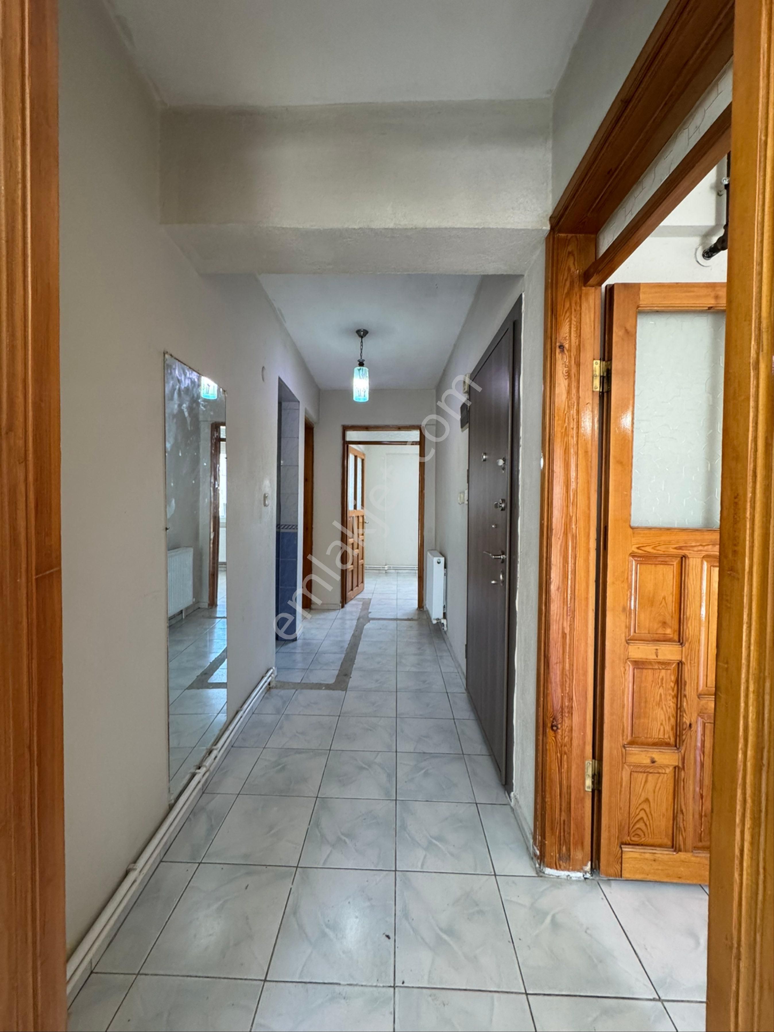 Göksu Mah. D.gazlı İzbana Yakın 2+1 90.m2 Cadde Üzeri Kiralık Daire - Görsel 24