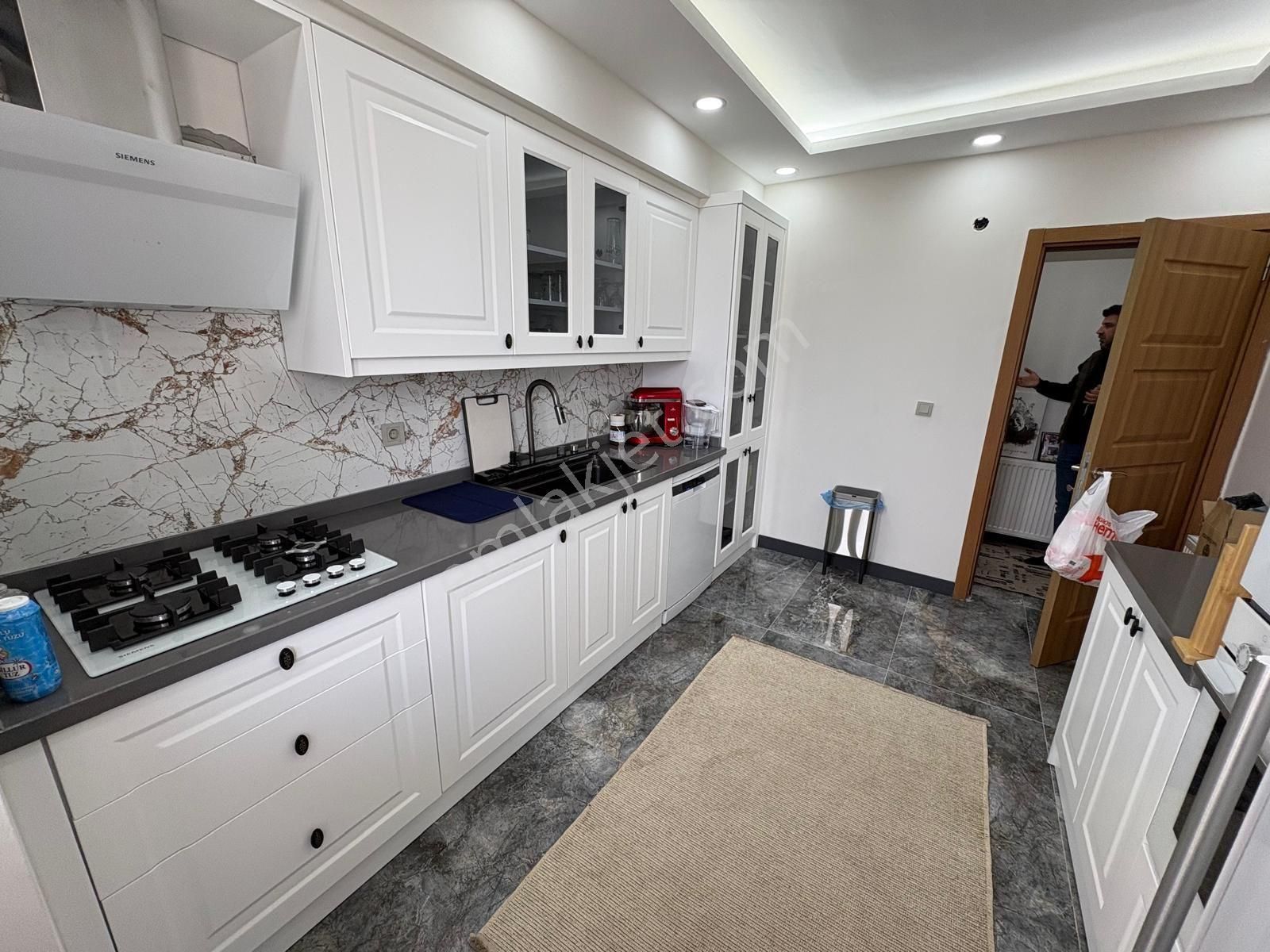 Didim Merkezde 3+1ayrı Mutfak Daire - Görsel 12